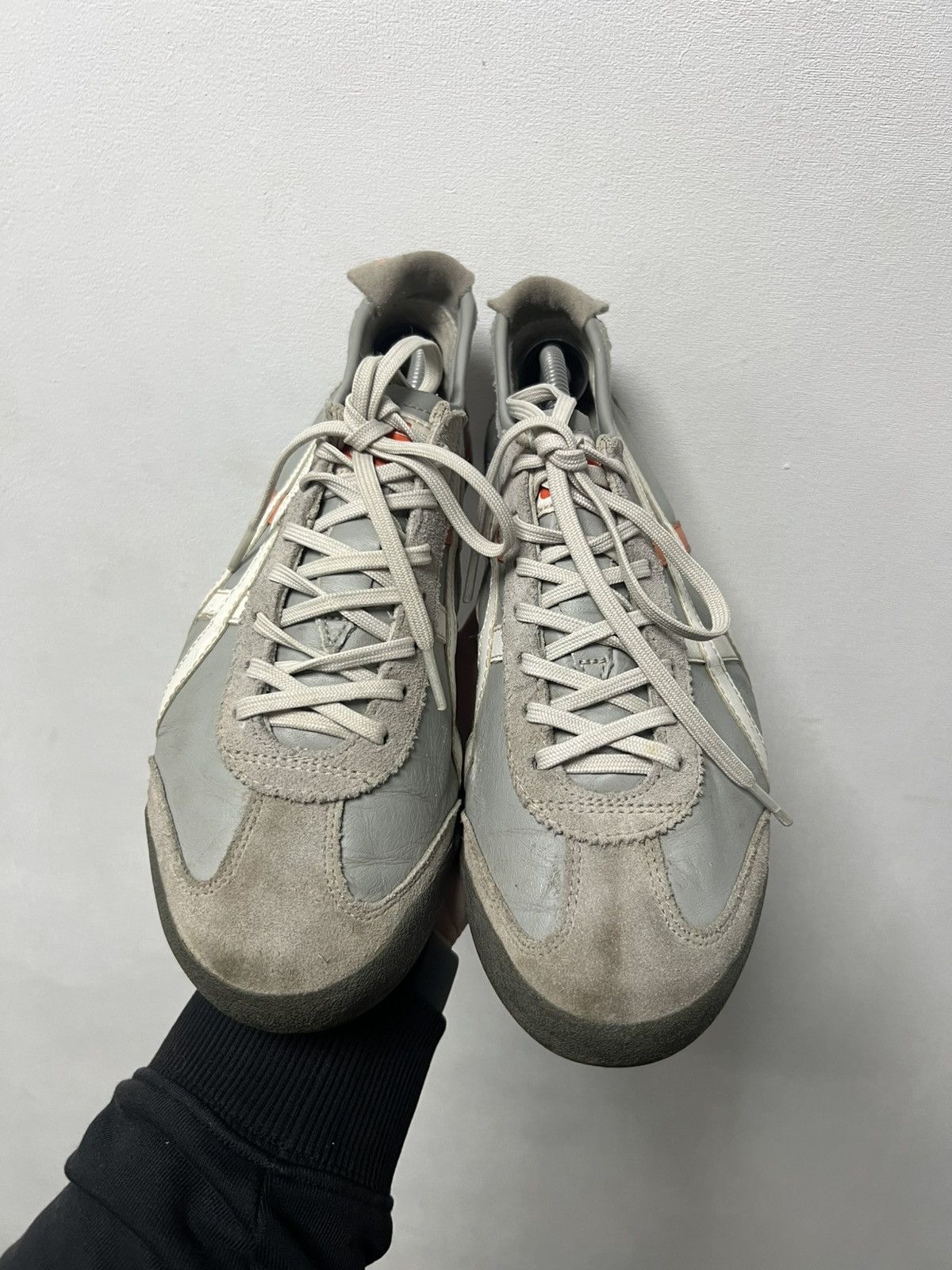 Asics Asics Tiger Onitsuka Sneakers Vintage Y2k Size US 9.5 / EU 42-43 - 2 Thumbnail