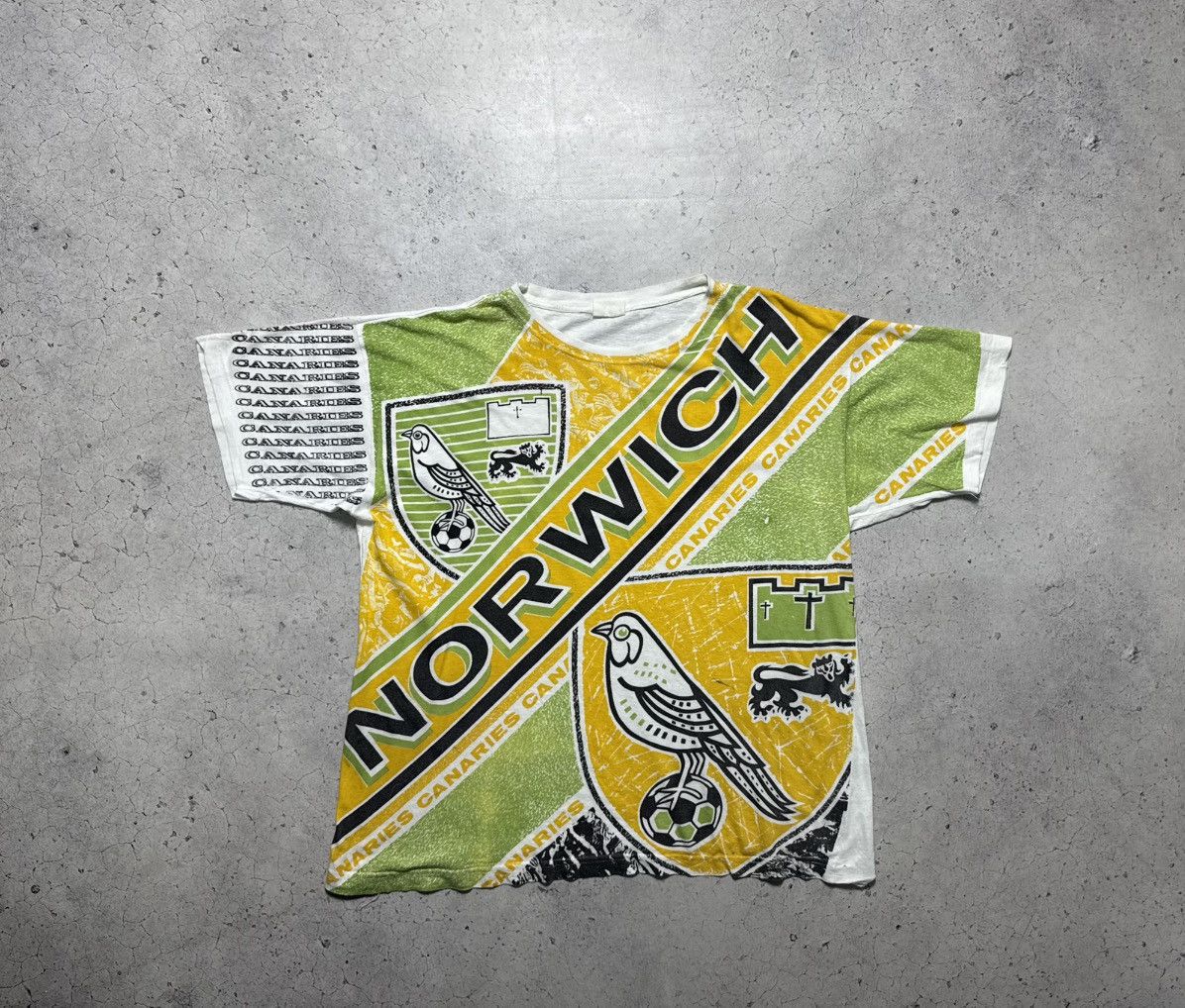 Norwich Vintage 90’s Football T-Shirt