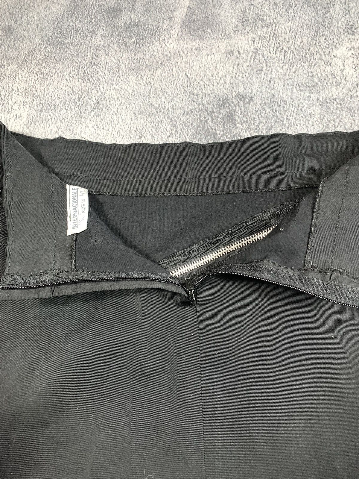 Japanese Brand × Vintage Vintage Y2K opium zip mini skirt japanese style size 30 Size 30" / US 8 / IT 44 - 4 Thumbnail