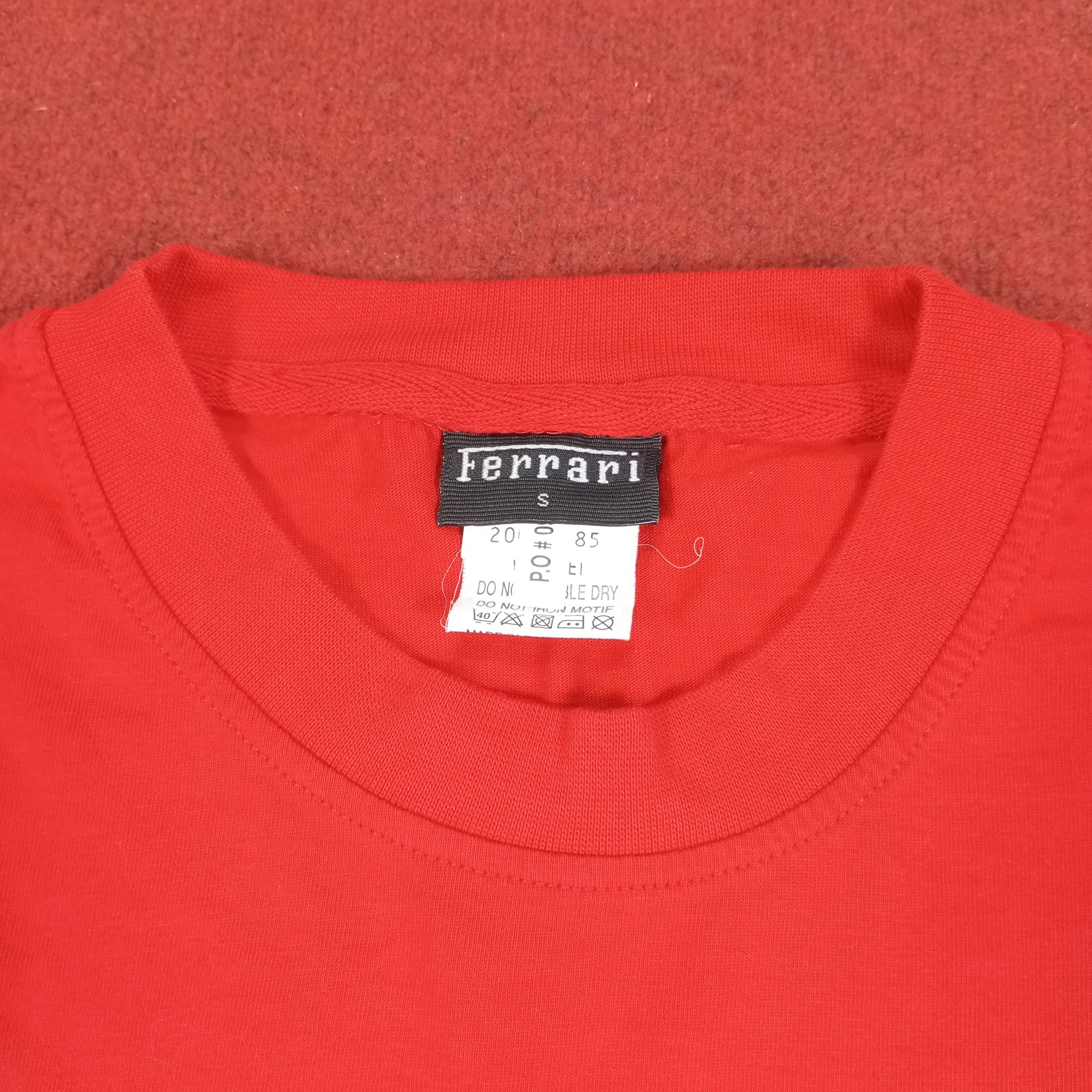 Ferrari × Vintage Ferrari Formula One F1 Racing Design Tshirt Size US L / EU 52-54 / 3 - 7 Thumbnail