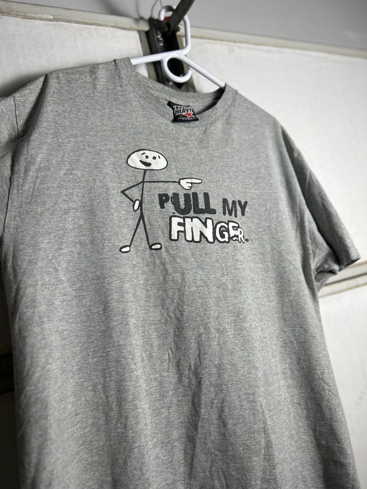 Other 2004 Pull My Finger Graphic T-Shirt Size US XL / EU 56 / 4 - 2 Thumbnail