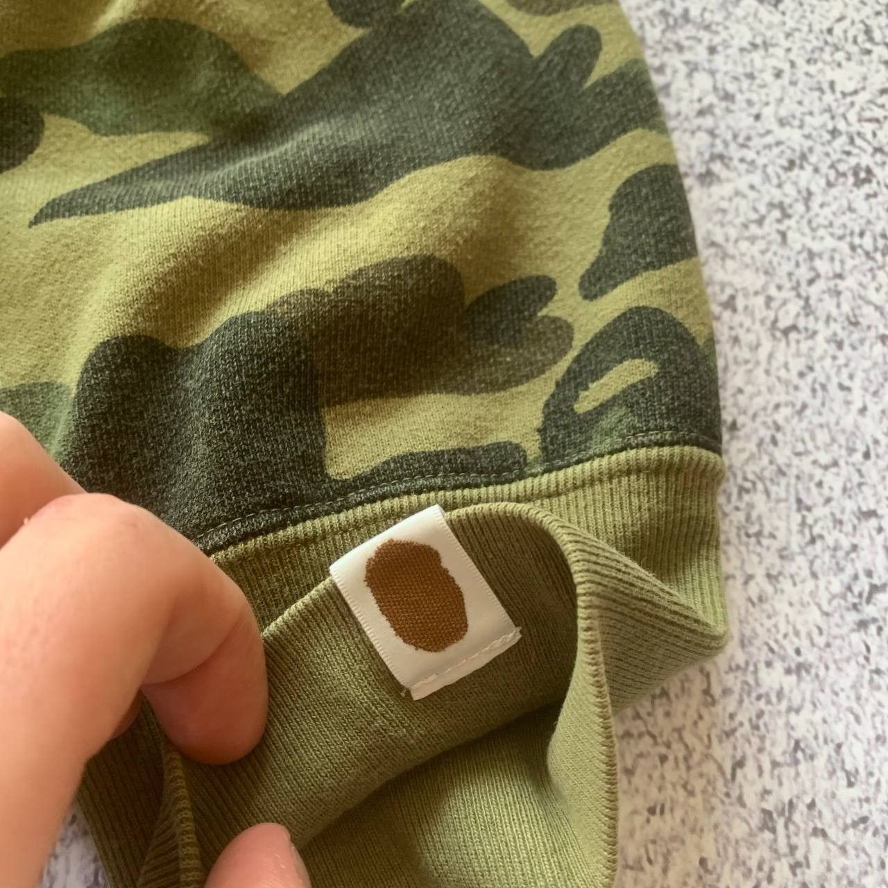 Bape A Bathing Ape Sweatshirt Long Sleeve Size US L / EU 52-54 / 3 - 6 Thumbnail