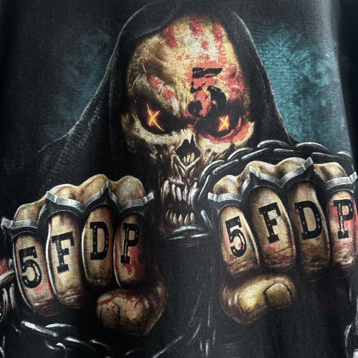 Band Tees × Vintage Vintage Five Finger Death Punch Skull Graphic Tee Size US M / EU 48-50 / 2 - 4 Thumbnail