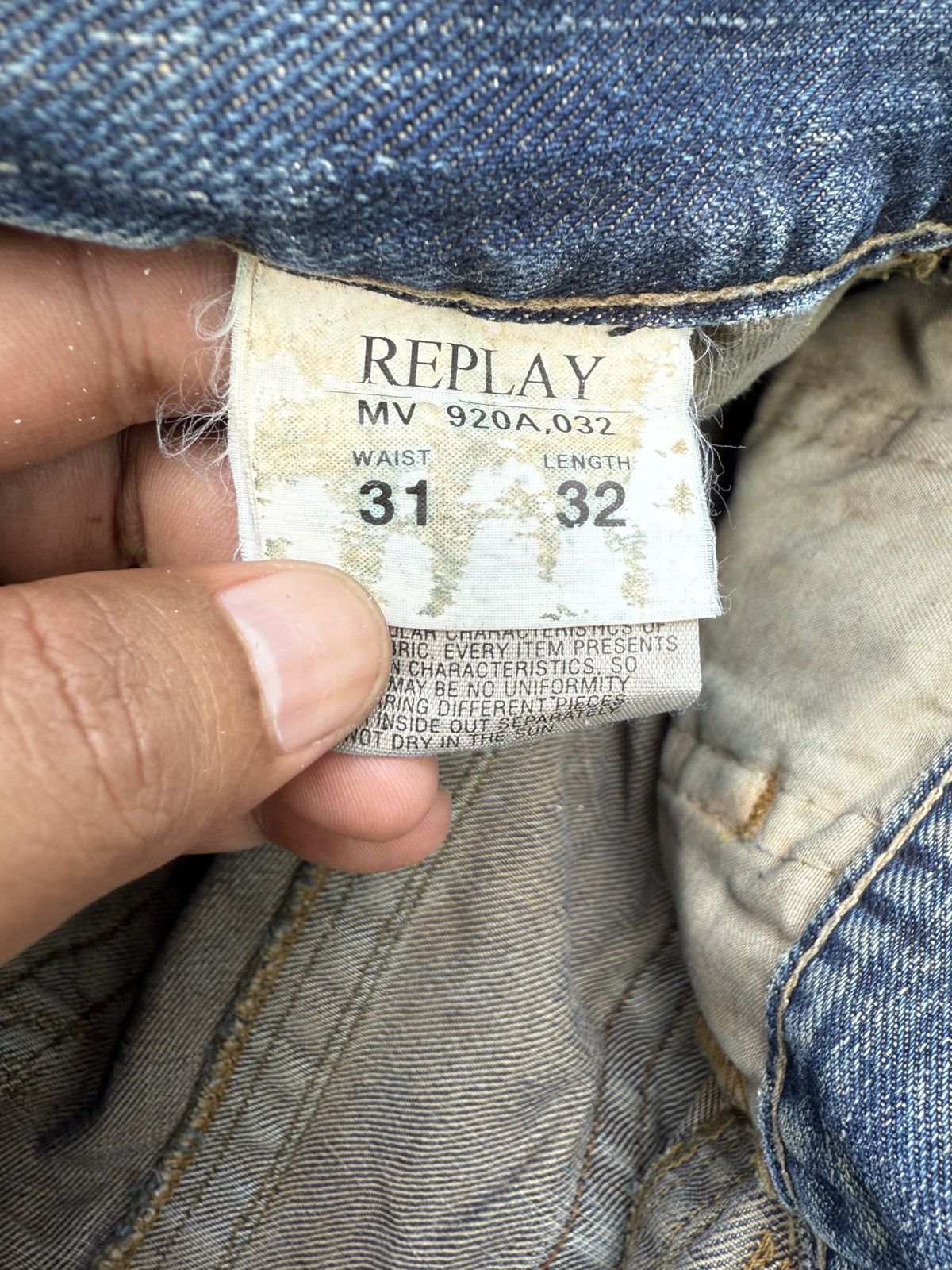 Replay × Vintage REPLAY RIPPED DESIGN JEANS STRAIGHT BUTTON FLY Size US 33 - 10 Thumbnail