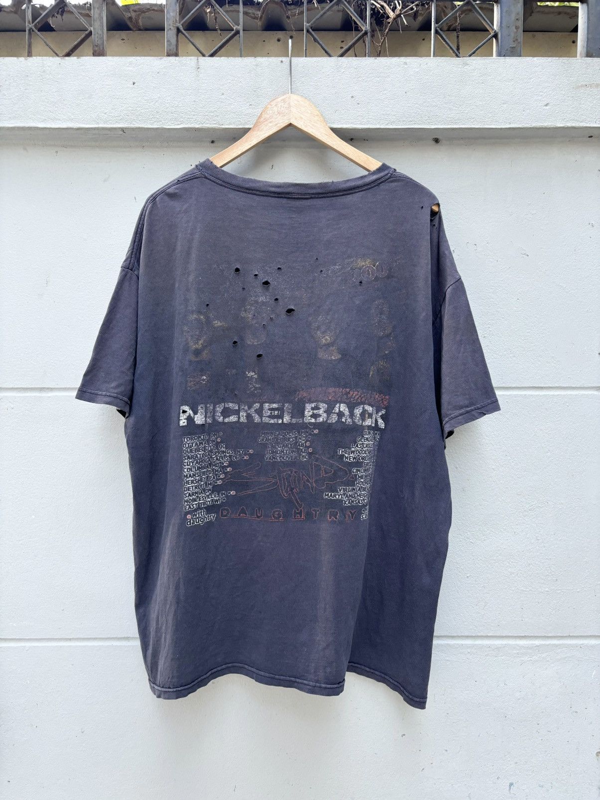 Vintage Thrashed Faded NICKELBACK ERD Grunge T Shirt Distressed Size US XL / EU 56 / 4 - 6 Thumbnail