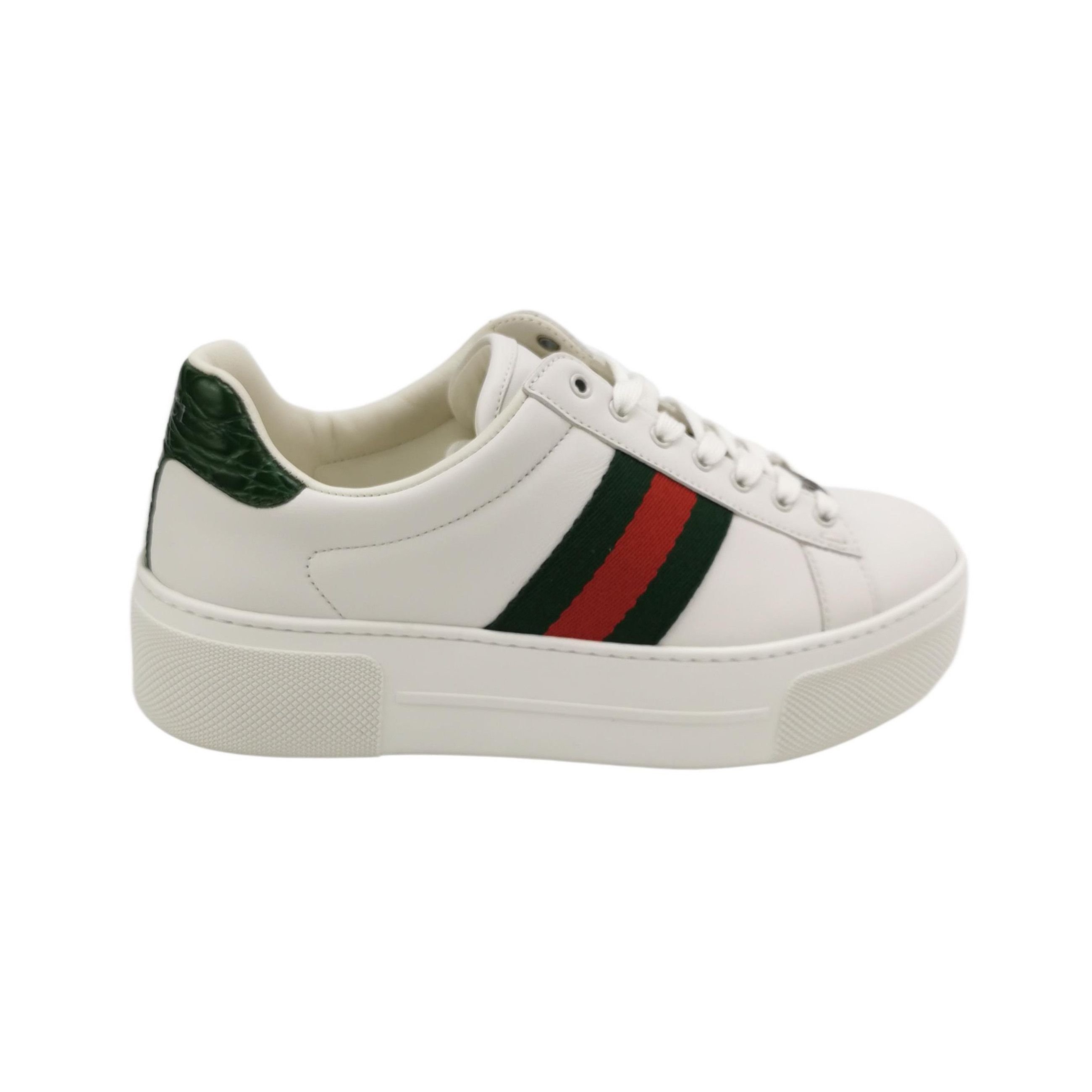 Gucci Gucci Women 6-5 Lowtop Sneakers Size US 6.5 / IT 36.5 - 1 Thumbnail