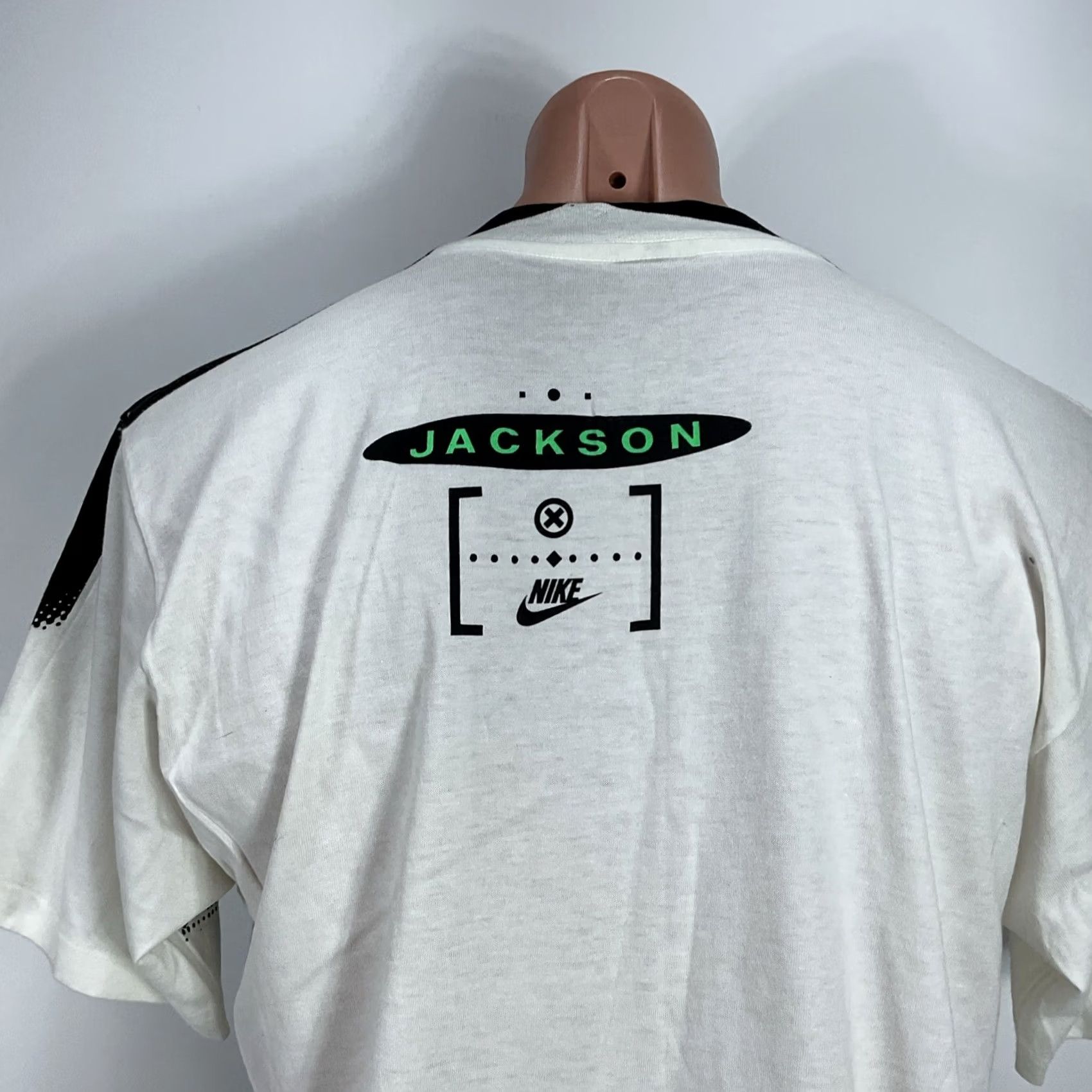 Nike VINTAGE Nike Just Do It Bo Jackson USA MADE T-Shirt M Graphic Print Short Sleeve Crewneck Mens 80s Fitness Black White Size US M / EU 48-50 / 2 - 6 Thumbnail