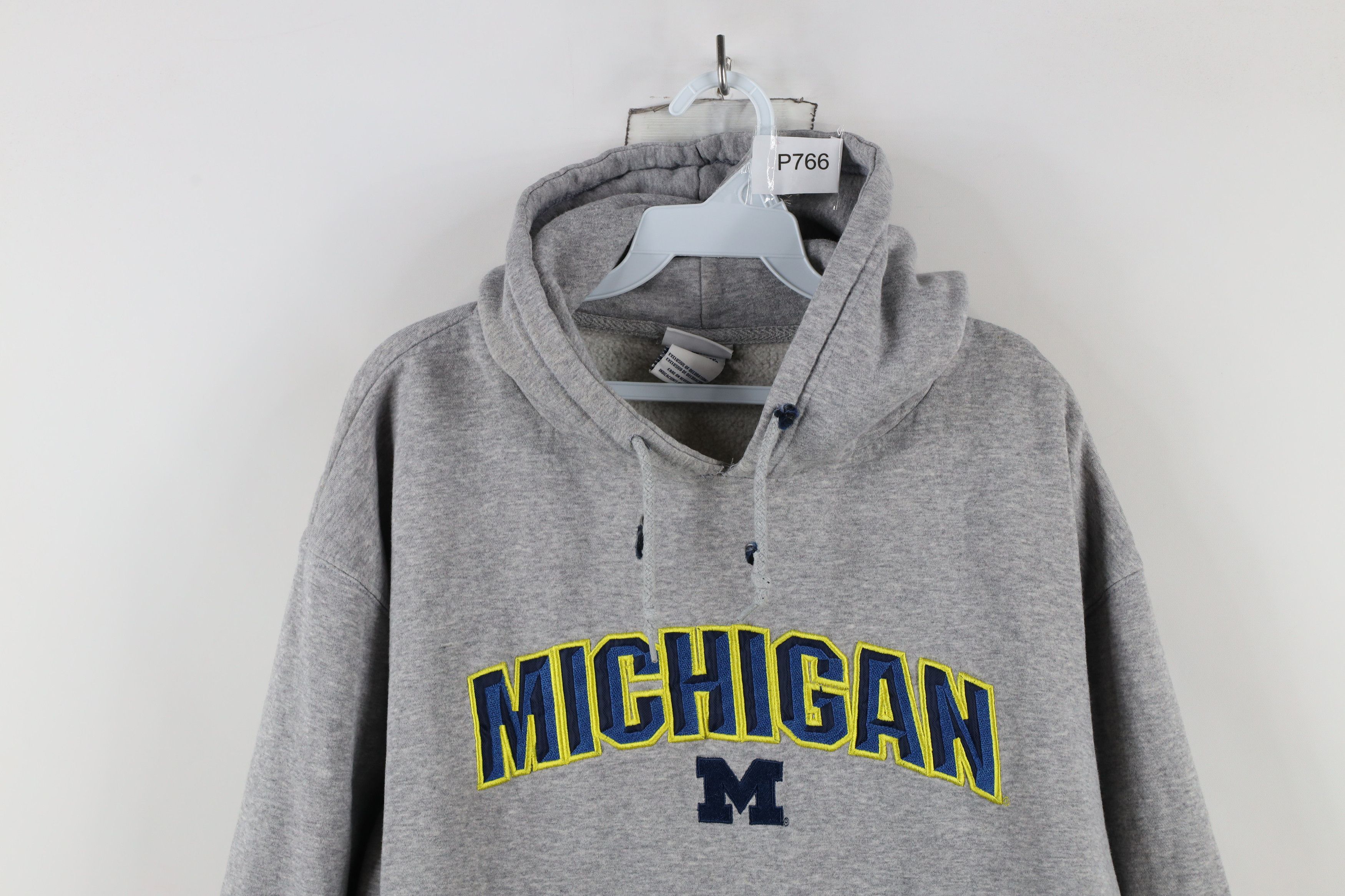 Vintage Vintage 90s University of Michigan Hoodie Sweatshirt Gray Size US XL / EU 56 / 4 - 2 Thumbnail