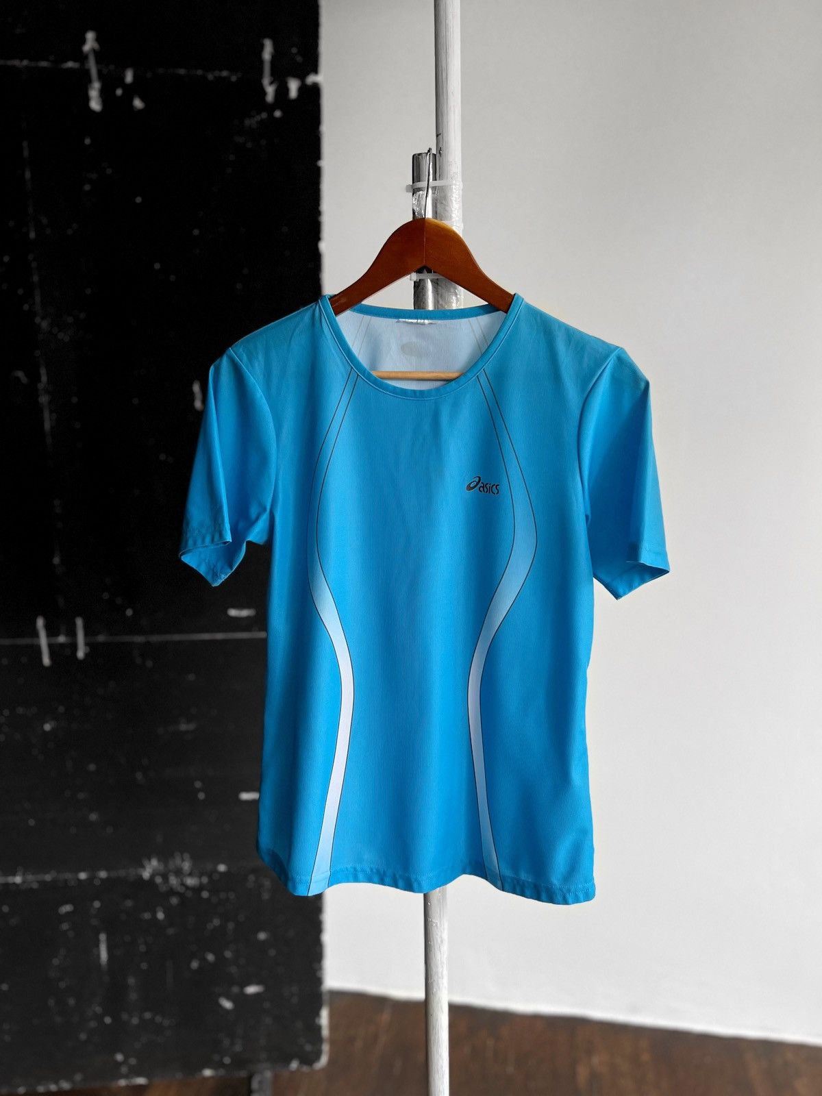 Asics × Vintage Asics Womens Blue Vintage Active Short Sleeve T-Shirt Size S / US 4 / IT 40 - 1 Thumbnail