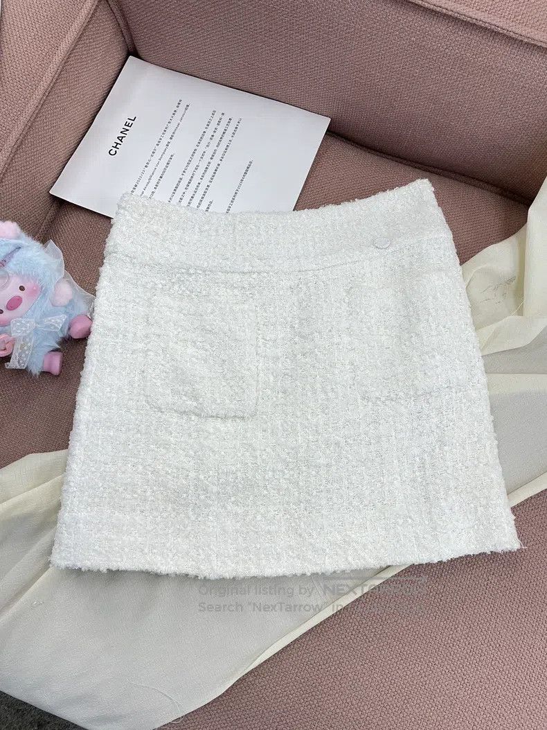 Chanel Chanel Cruise Series Set White Four-pocket Tweed Set Size XS / US 0-2 / IT 36-38 - 6 Thumbnail