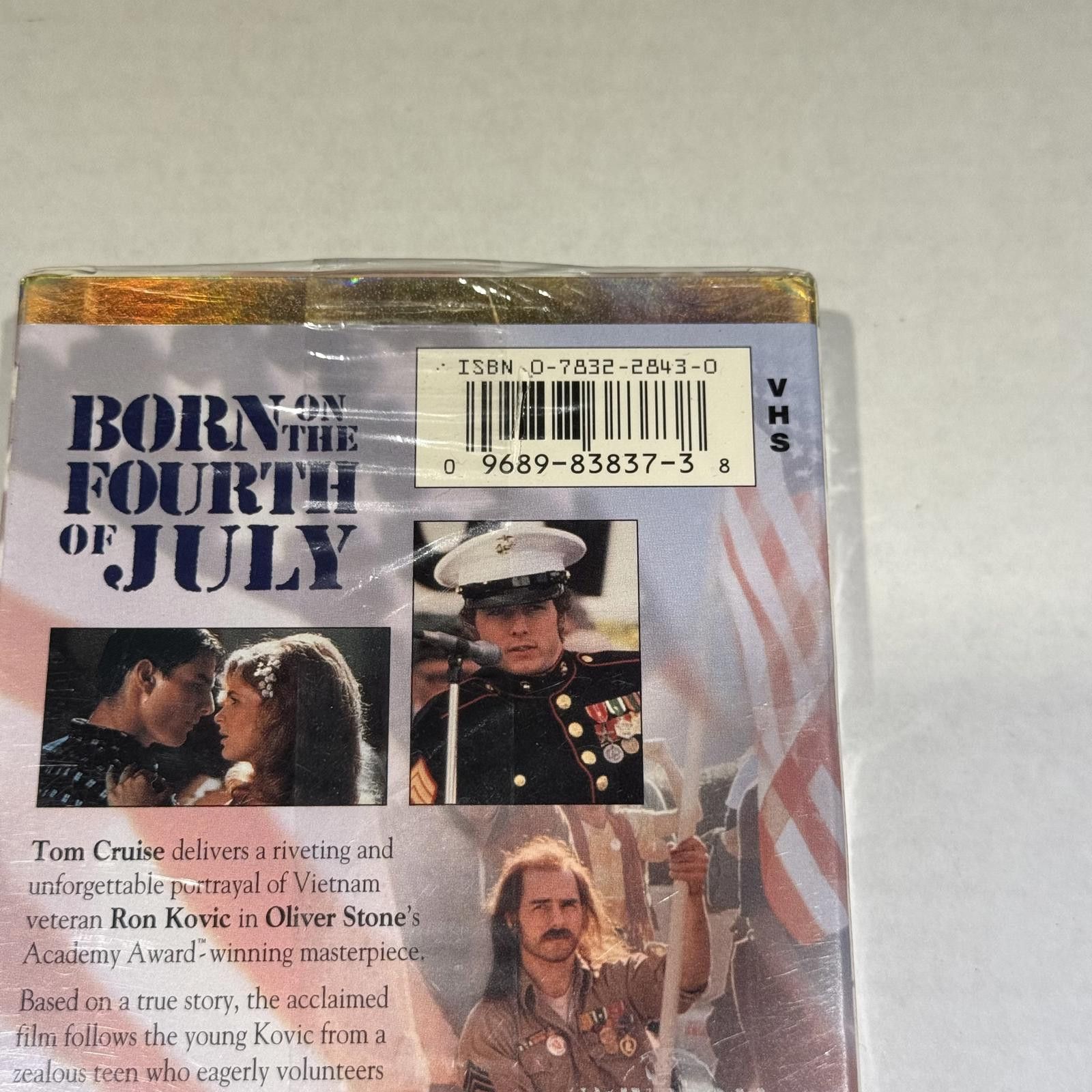 Universal Studios Born on the Fourth of July VHS Widescreen 1998 Print SEALED Size ONE SIZE - 3 Thumbnail