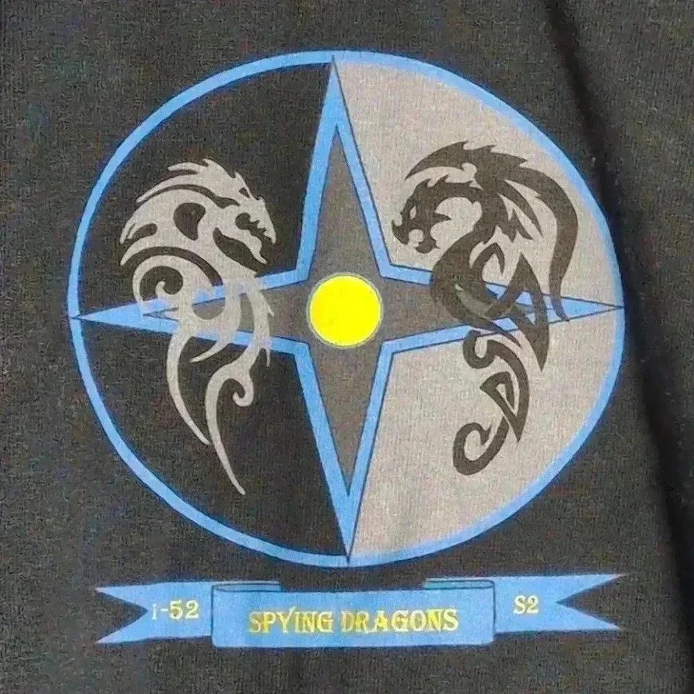 Vintage I-52 SPYING FLYING DRAGONS S2 Tshirt Blue sz XL Size US XL / EU 56 / 4 - 2 Thumbnail
