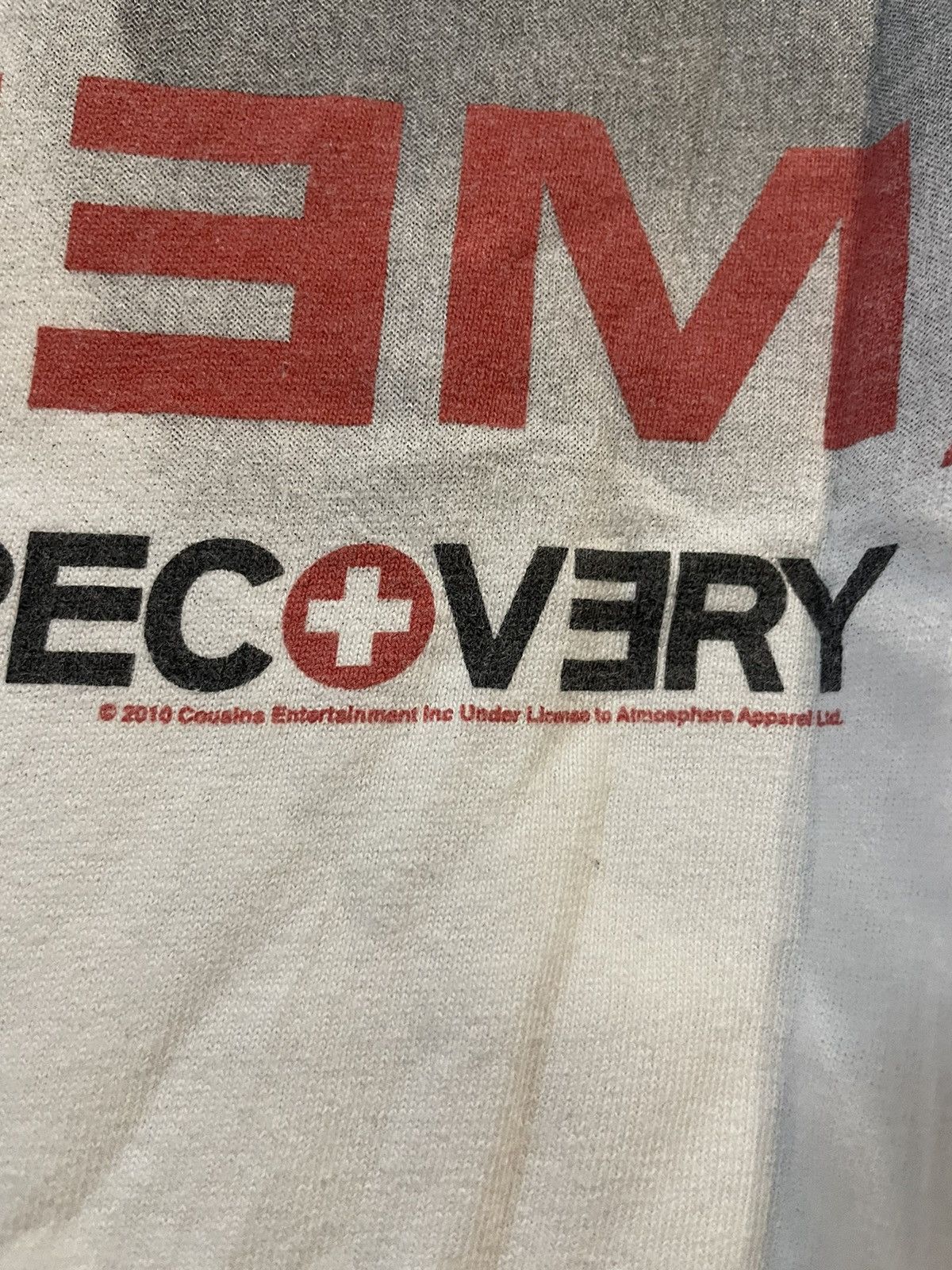 Eminem × Vintage Vtg Eminem Recovery Album Tshirt Size US XL / EU 56 / 4 - 3 Thumbnail