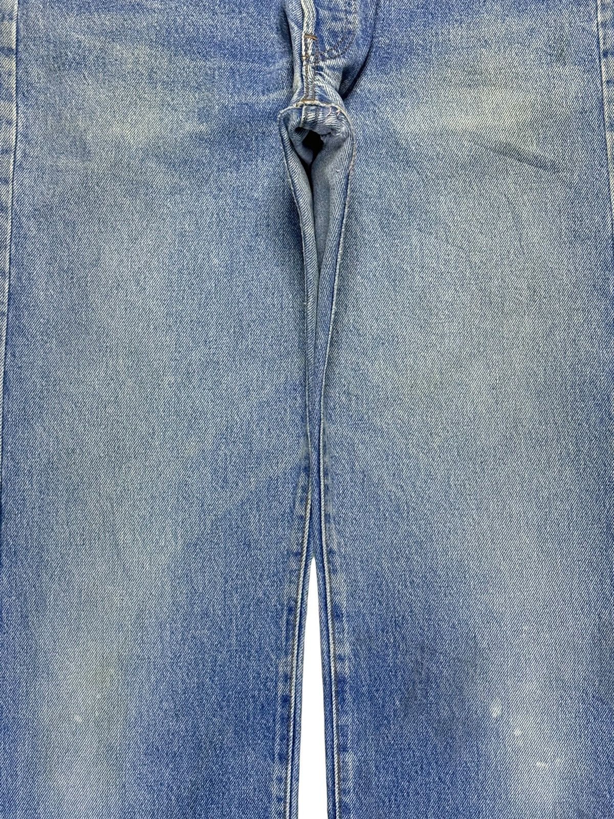 Levi's Vintage 80s Levis 501 Blue Wash Distressed Loose Jeans Size US 28 / EU 44 - 5 Thumbnail