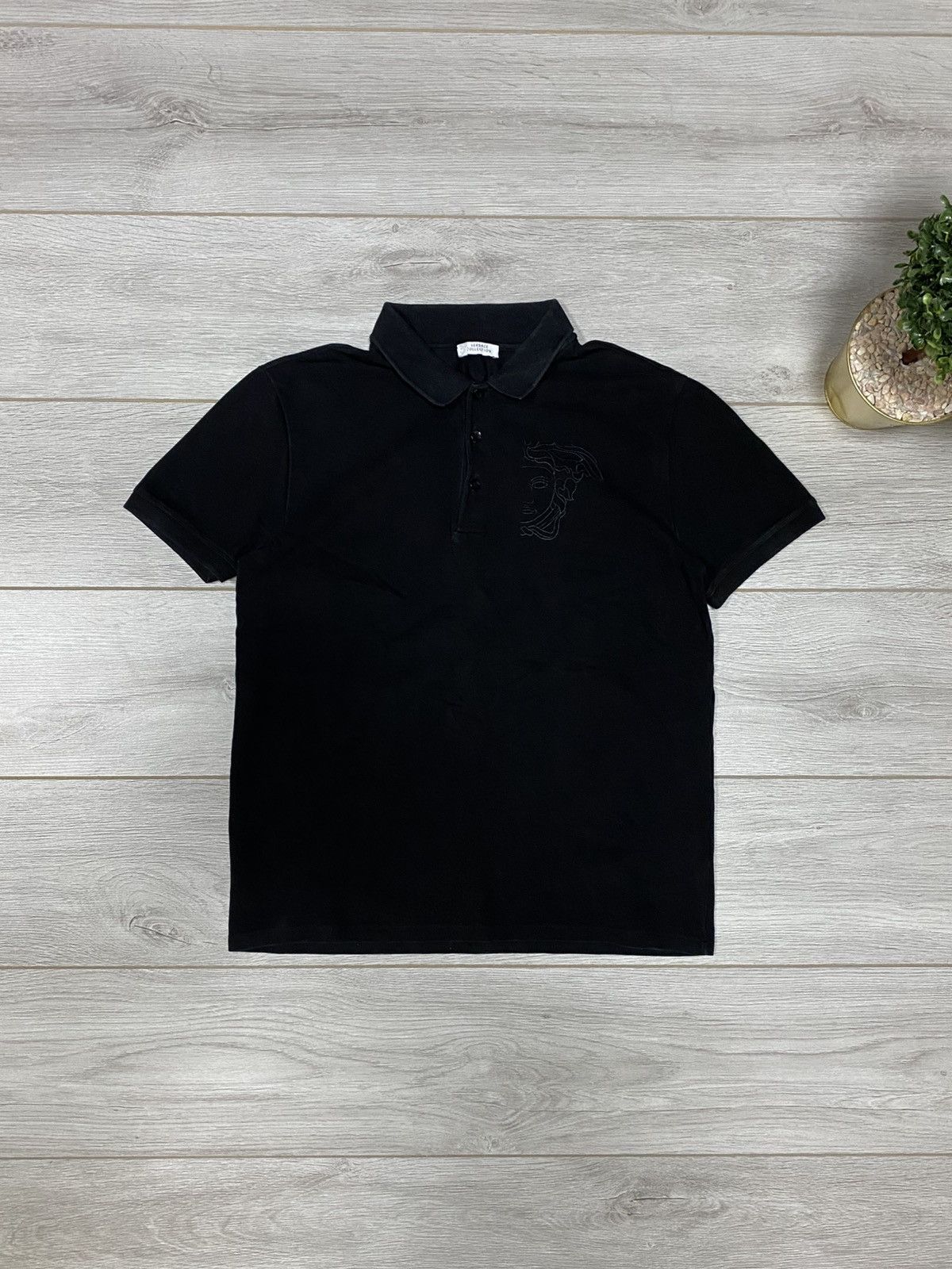 Versace Versace vintage half Medusa logo polo Size US L / EU 52-54 / 3 - 5 Thumbnail