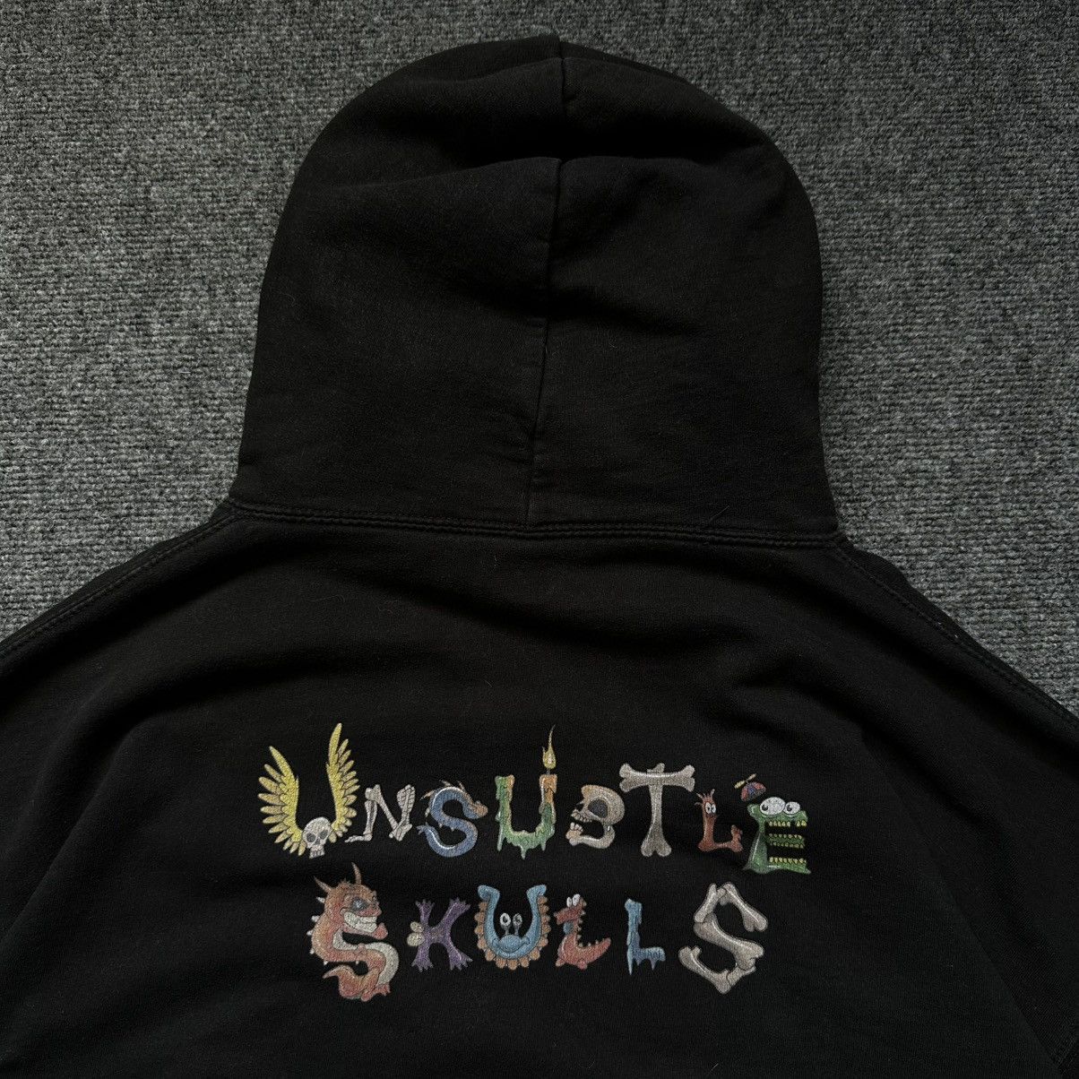Y/Project VTG lgbt Unsubtle Skulls Hoodie Big Logo Size XXL Band Rock Size US XXL / EU 58 / 5 - 24 Thumbnail