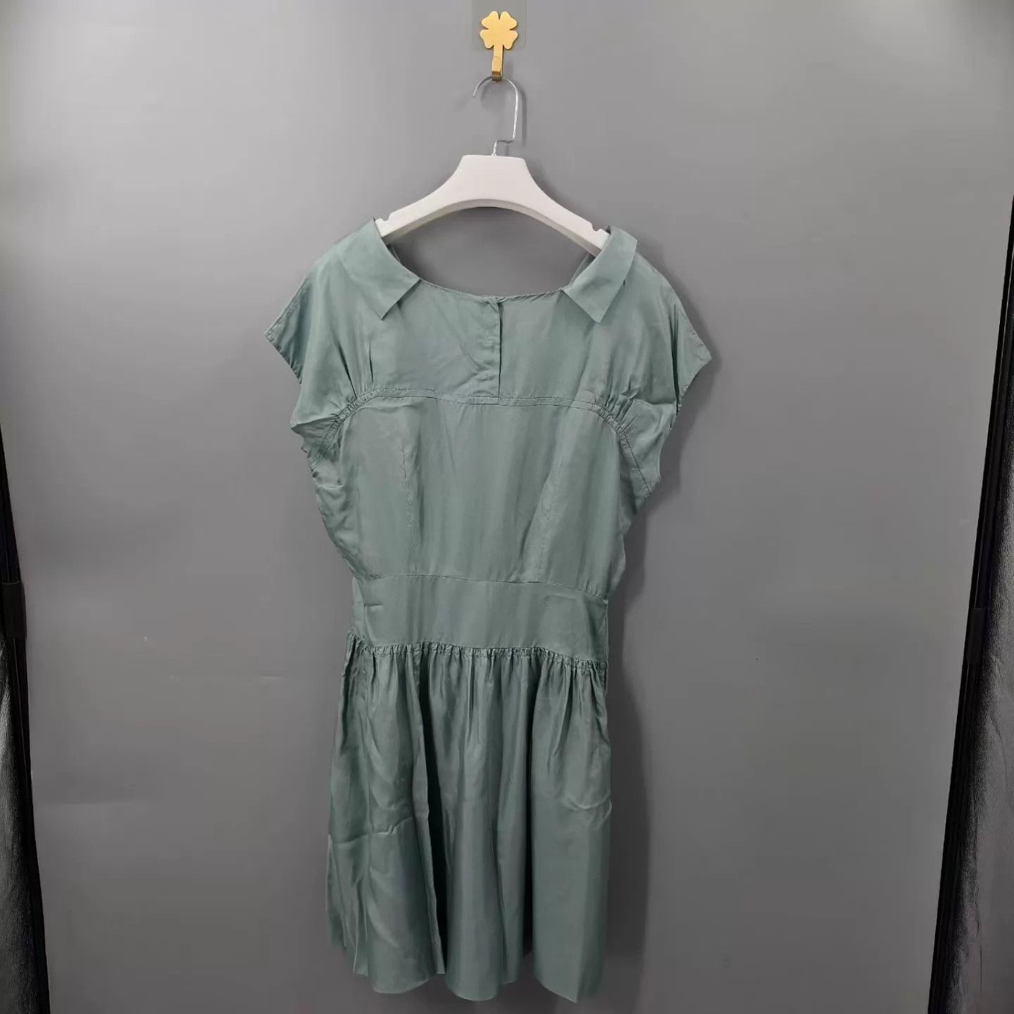 Miu Miu MIU MIU silk dress 38 99 Size XS / US 0-2 / IT 36-38 - 2 Thumbnail