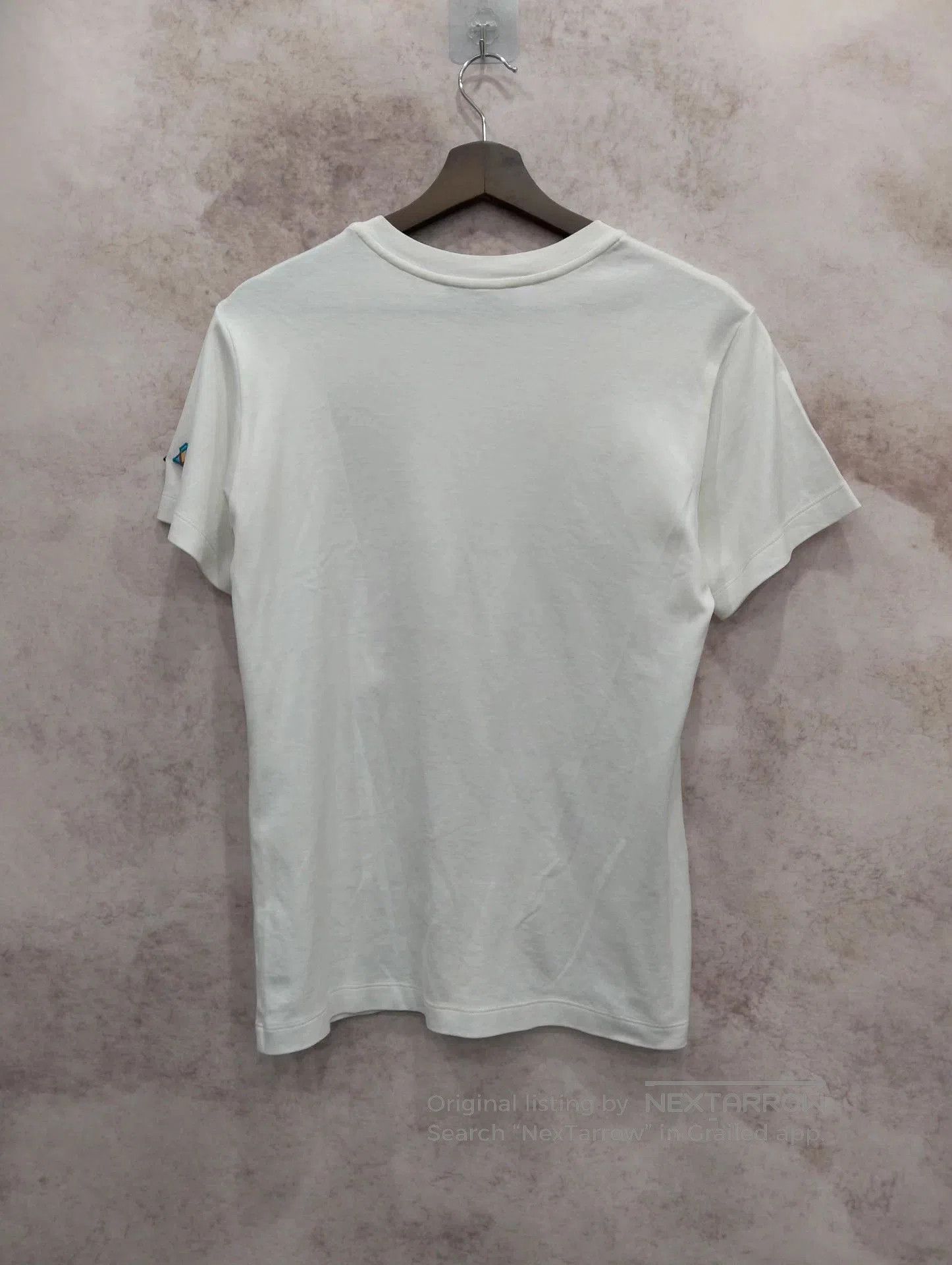 Louis Vuitton White Short-Sleeve T-Shirt with Embroidered Pocket Patches. Size US S / EU 44-46 / 1 - 2 Thumbnail