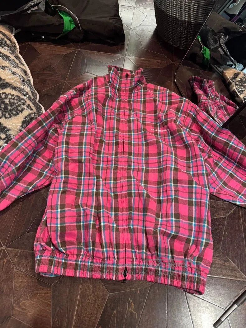 Balenciaga Balenciaga Pink Brown Plaid Jacket. Size US XS / EU 42 / 0 - 1 Thumbnail