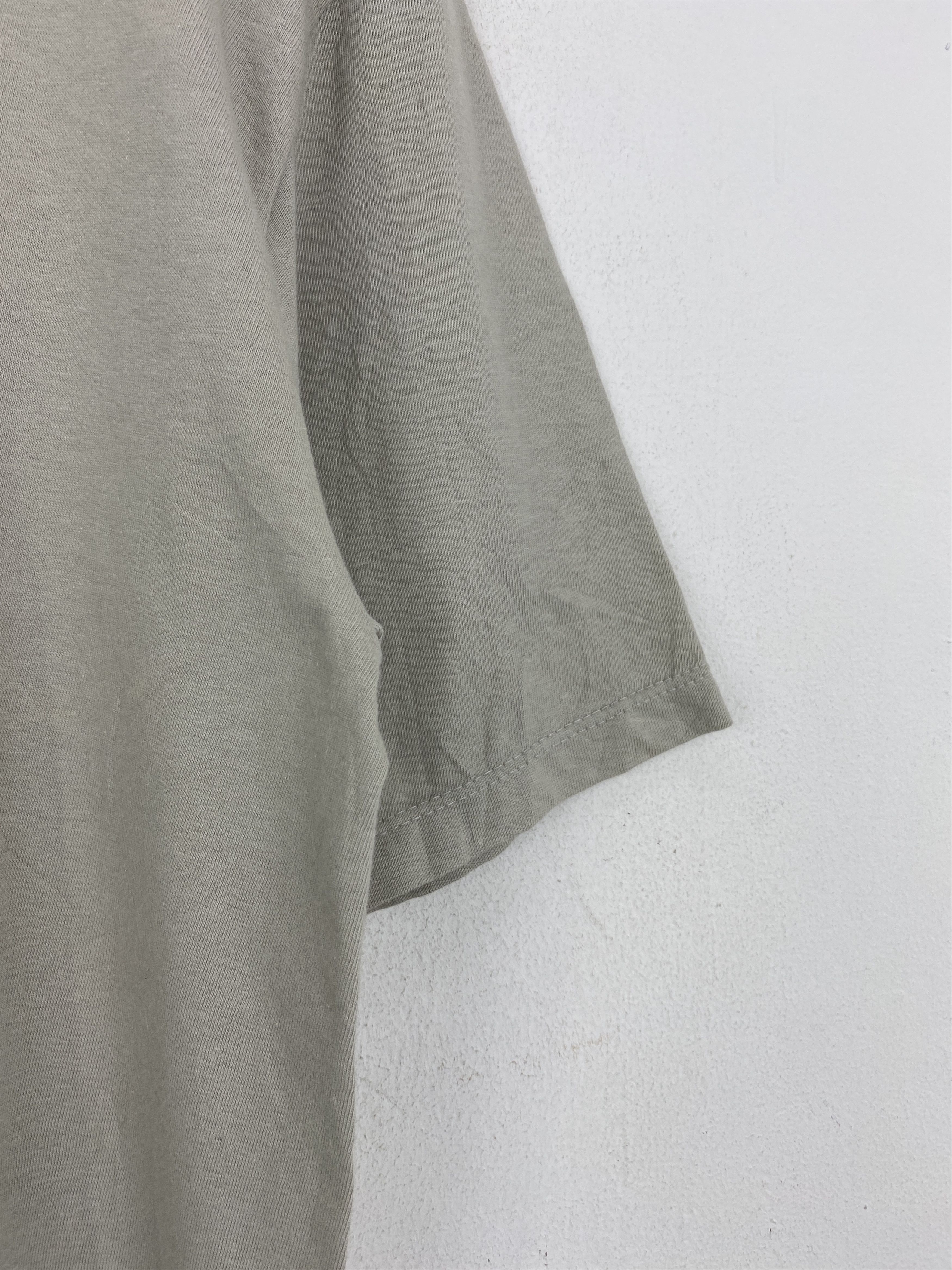 Quiksilver × Vintage Vintage Quiksilver Surfing Central Logo Tee TA0566 Size US S / EU 44-46 / 1 - 8 Thumbnail