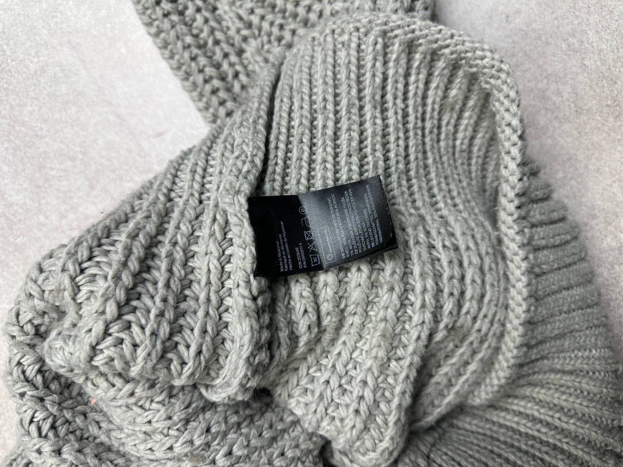 H&M × Maison Margiela Maison Margiela x H&M Big Knit Sweater Gray Size M / US 6-8 / IT 42-44 - 4 Thumbnail
