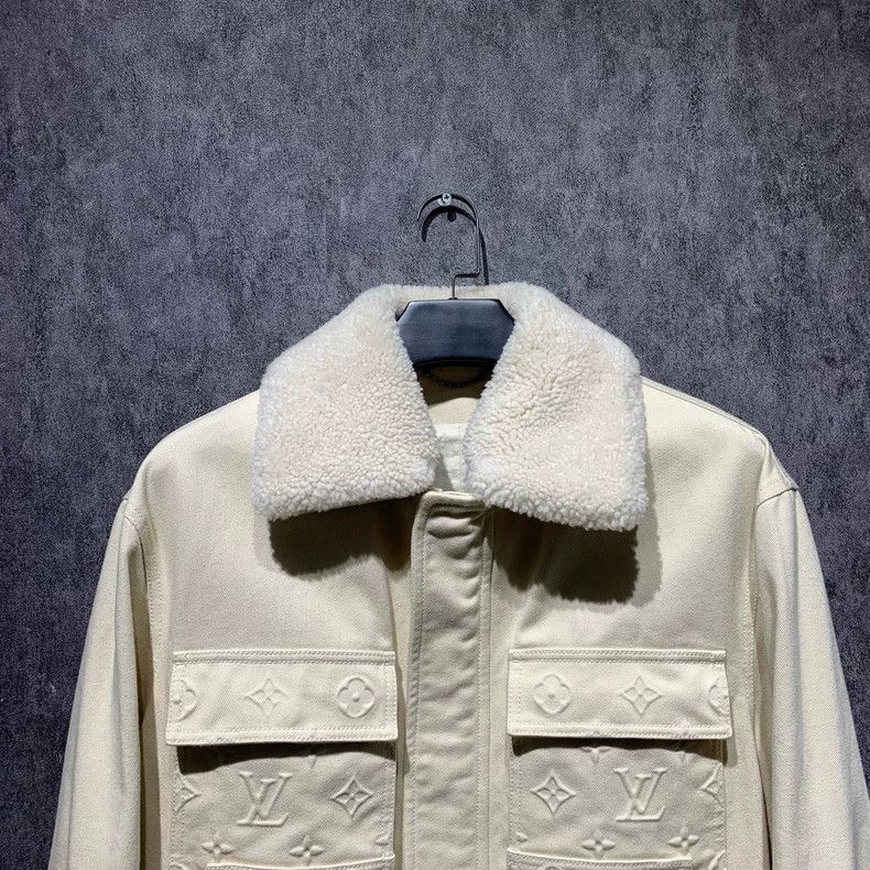Louis Vuitton Louis Vuitton Embossed Jacket 2501-Nextarrow Size US M / EU 48-50 / 2 - 5 Thumbnail