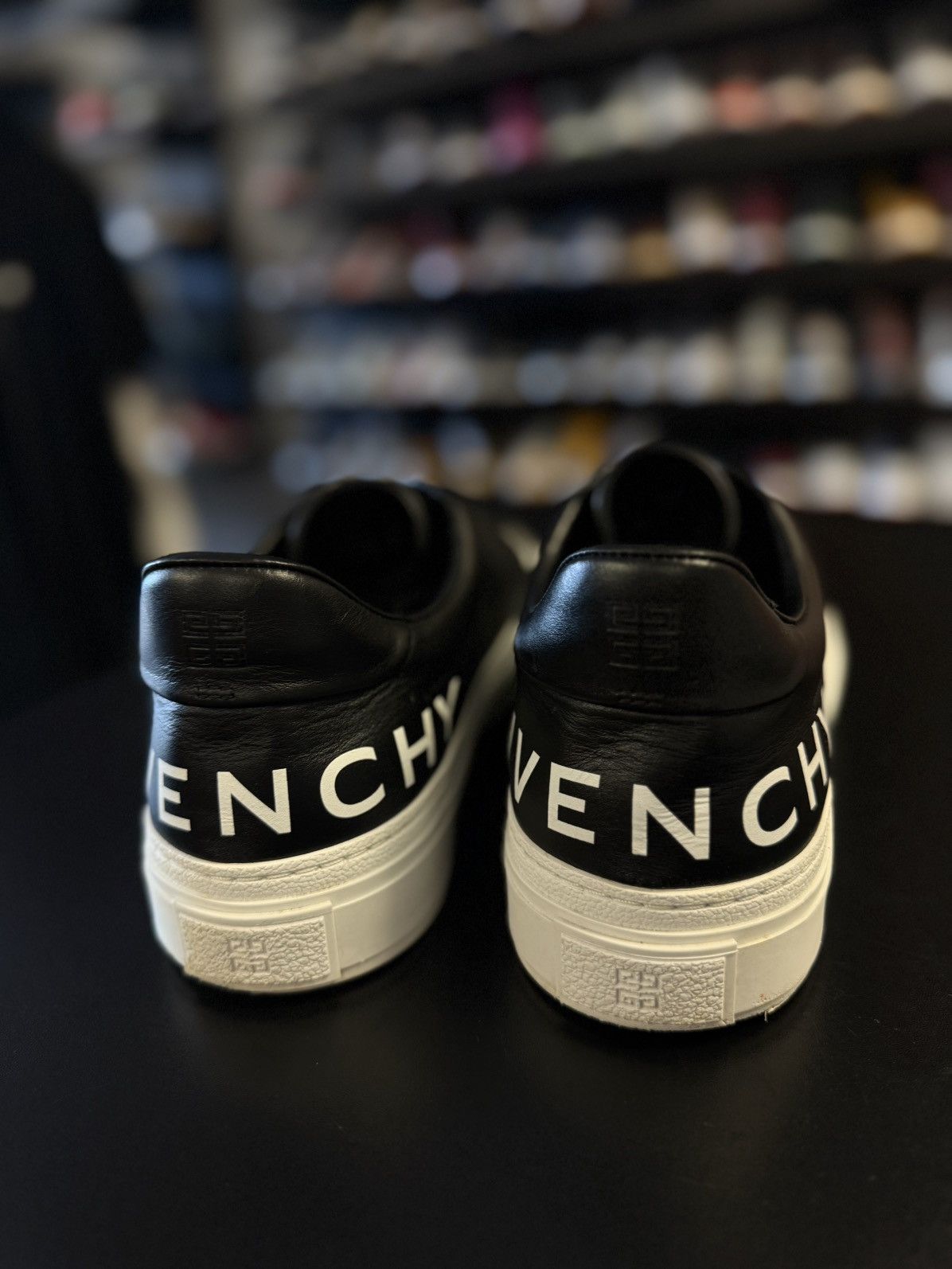 Givenchy Givenchy Low Top Leather Sneakers Size 45EU/12US Size US 12 / EU 45 - 4 Thumbnail