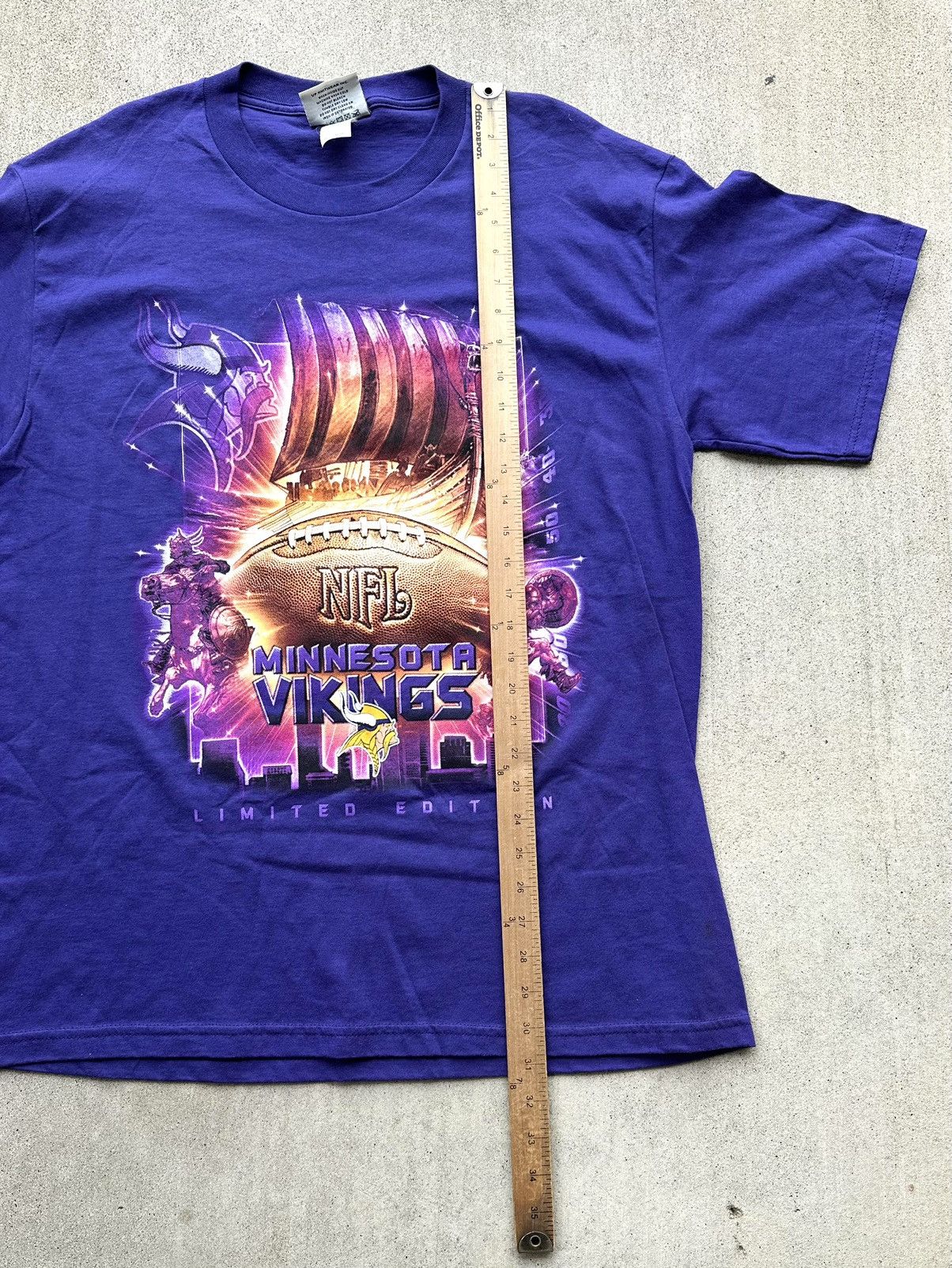 Lee × NFL × Vintage Vintage Minnesota Vikings T Shirt Lee 90s NFL Large Size US L / EU 52-54 / 3 - 7 Thumbnail