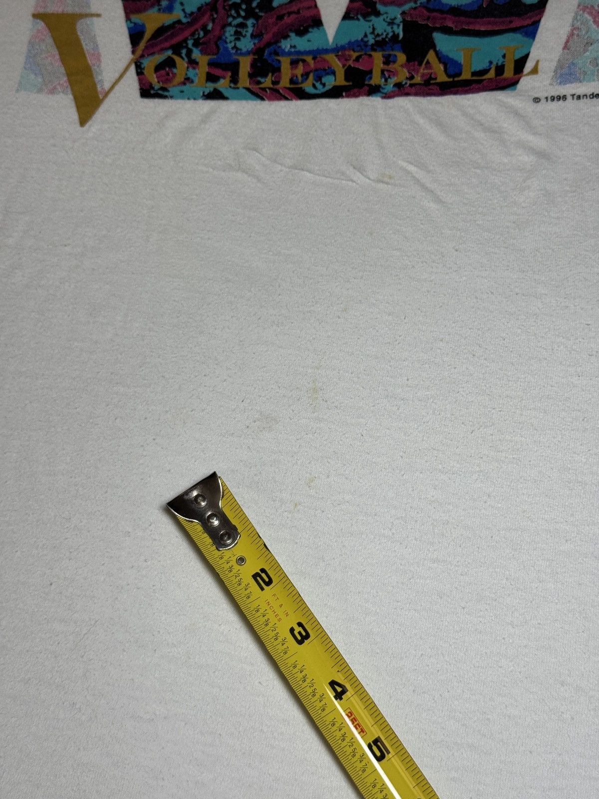 Vintage Vintage 90s Tandem Sports Volleyball Beach Surfer T Shirt Size US XL / EU 56 / 4 - 9 Thumbnail