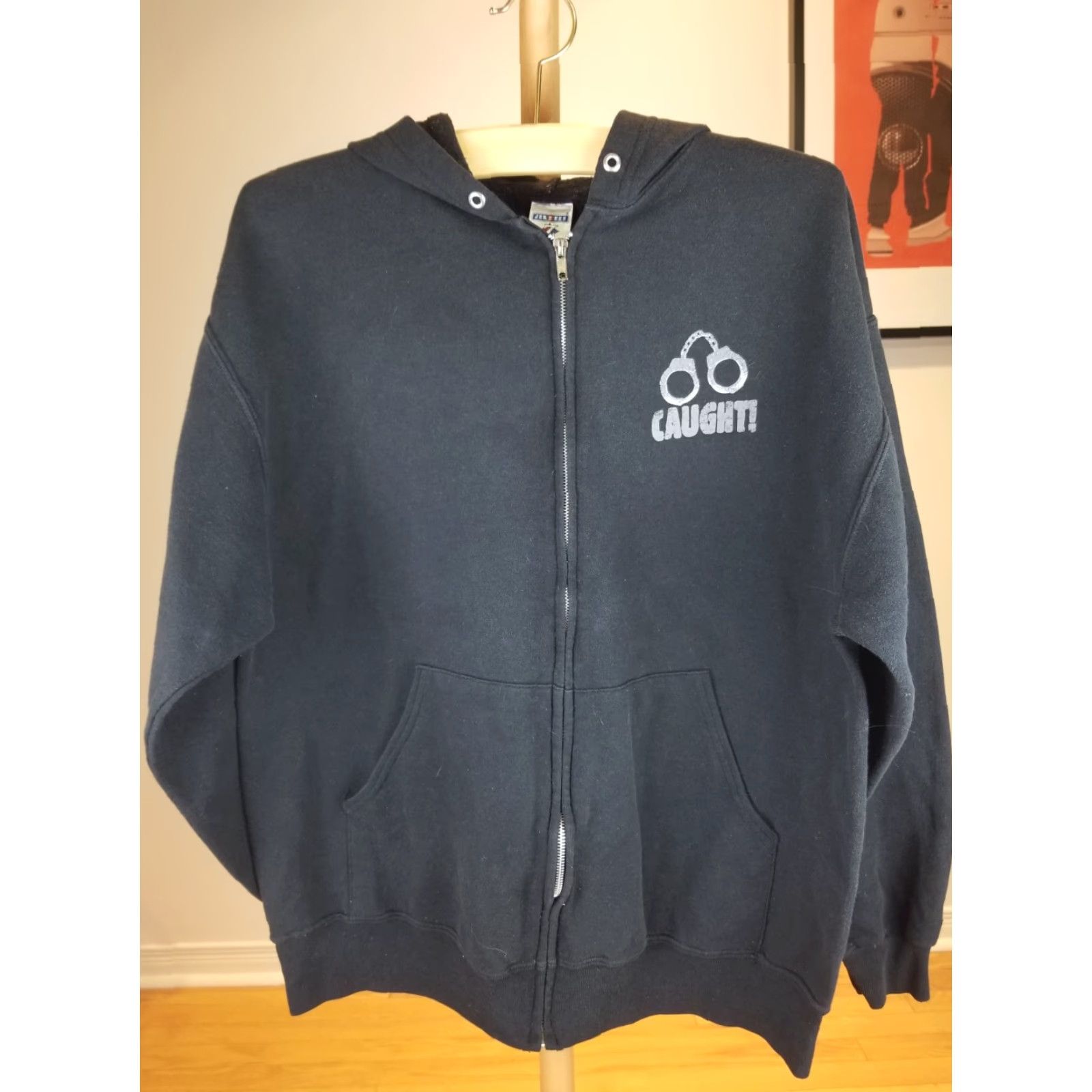 Hunter VINTAGE Y2K DOG THE BOUNTY HUNTER TV SHOW FULL ZIP UP BLACK HOODIE SZ LARGE Hoodie Men 23 INCH 23 INCH 23 INCH 28 INCH Black Size US L / EU 52-54 / 3 - 3 Thumbnail