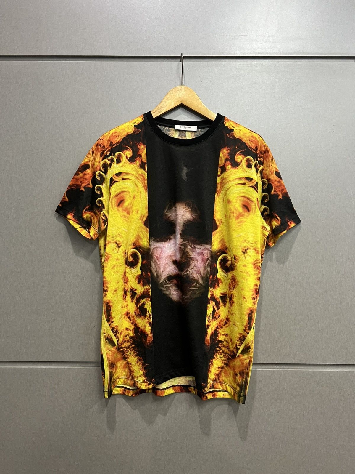 Givenchy Runway FW 2013 Madonna in Flames Oversize tee Tisci Archive Size US L / EU 52-54 / 3 - 1 Thumbnail