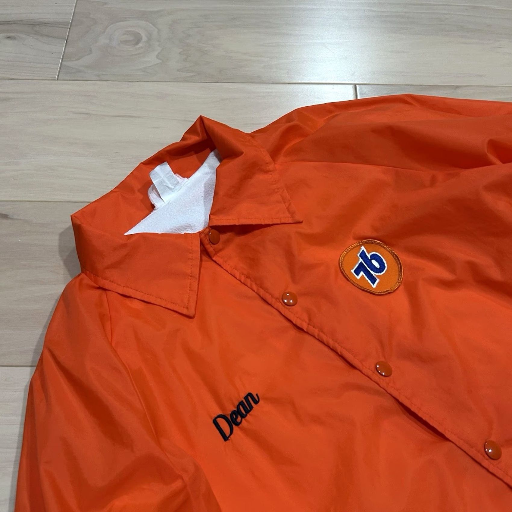 GAS VINTAGE Union 76 Oil Gas Nylon Jacket Lined Long Sleeve Men’s Large Orange Art Deco Casual Nylon Union Made 1980s Mens Size US L / EU 52-54 / 3 - 2 Thumbnail