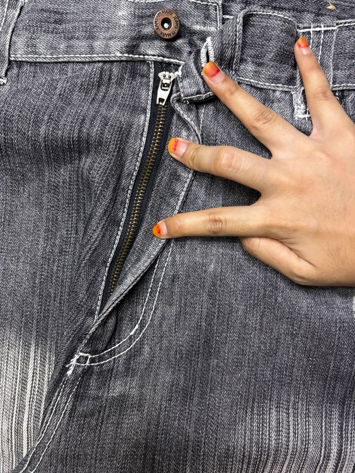 Japanese Brand Vintage Japanese Faded Wash Distress Carpenter Baggy Jeans Size US 36 / EU 52 - 3 Thumbnail