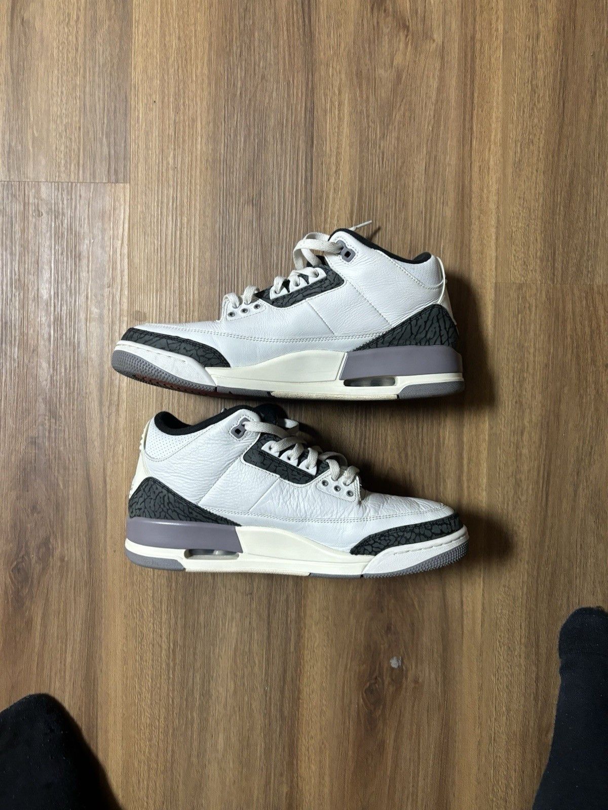 Jordan Brand Air Jordan 3 Retro Cement Grey Size US 11.5 / EU 44-45 - 2 Thumbnail