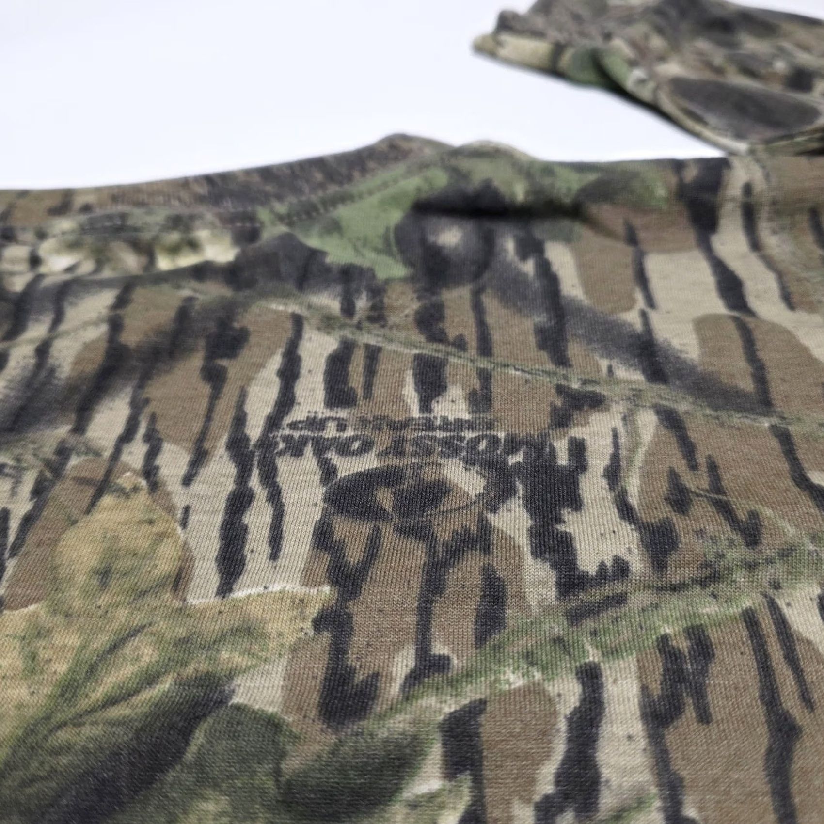 Vintage VINTAGE Trail Crest Mens Large Camo Long Sleeve Tshirt Hunting Camouflage Pocket Size US L / EU 52-54 / 3 - 3 Thumbnail