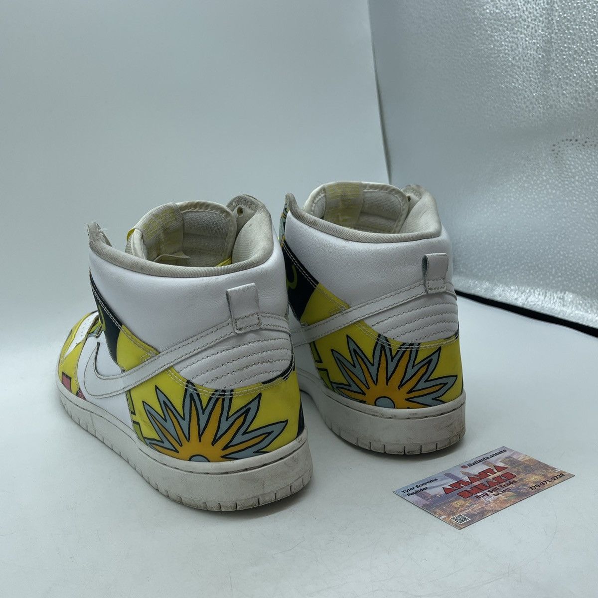 Nike Dunk high sb de la soul Size US 11 / EU 44 - 4 Thumbnail