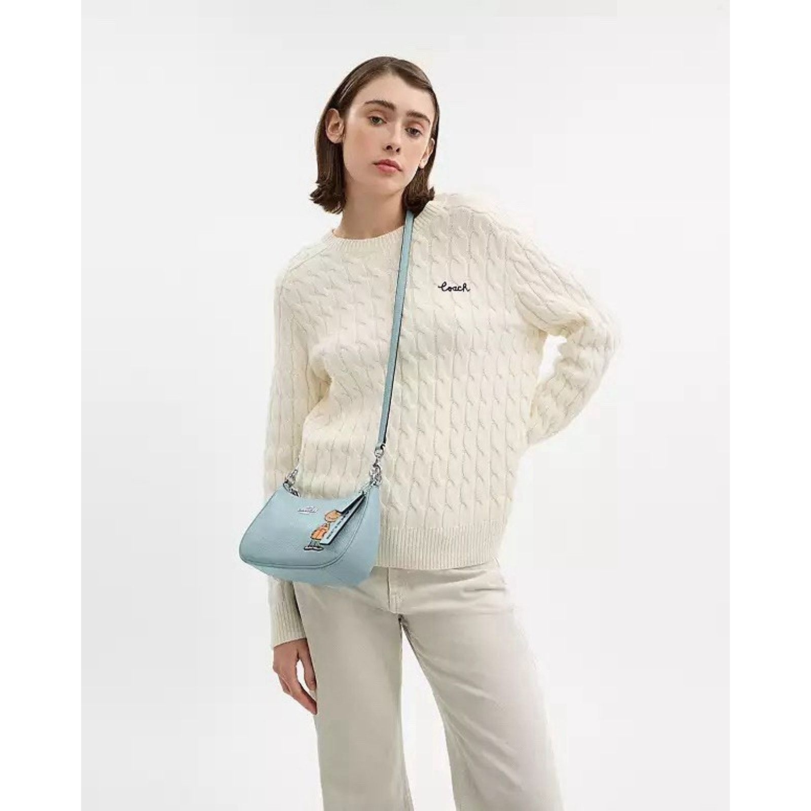 Coach NWT Coach X Peanuts Teri Shoulder Franklin CBJ80 Light Blue Size ONE SIZE - 7 Thumbnail