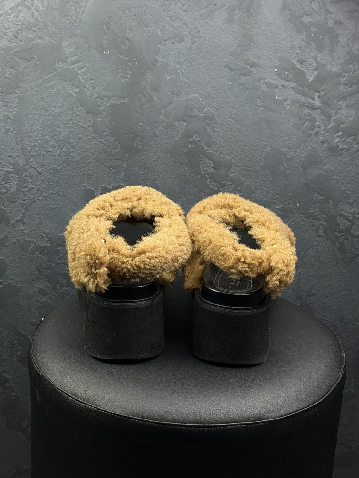 Marni Marni Beige Shearling Fussbett Shoes Black Rubber Platform Size US 10 / IT 40 - 6 Thumbnail