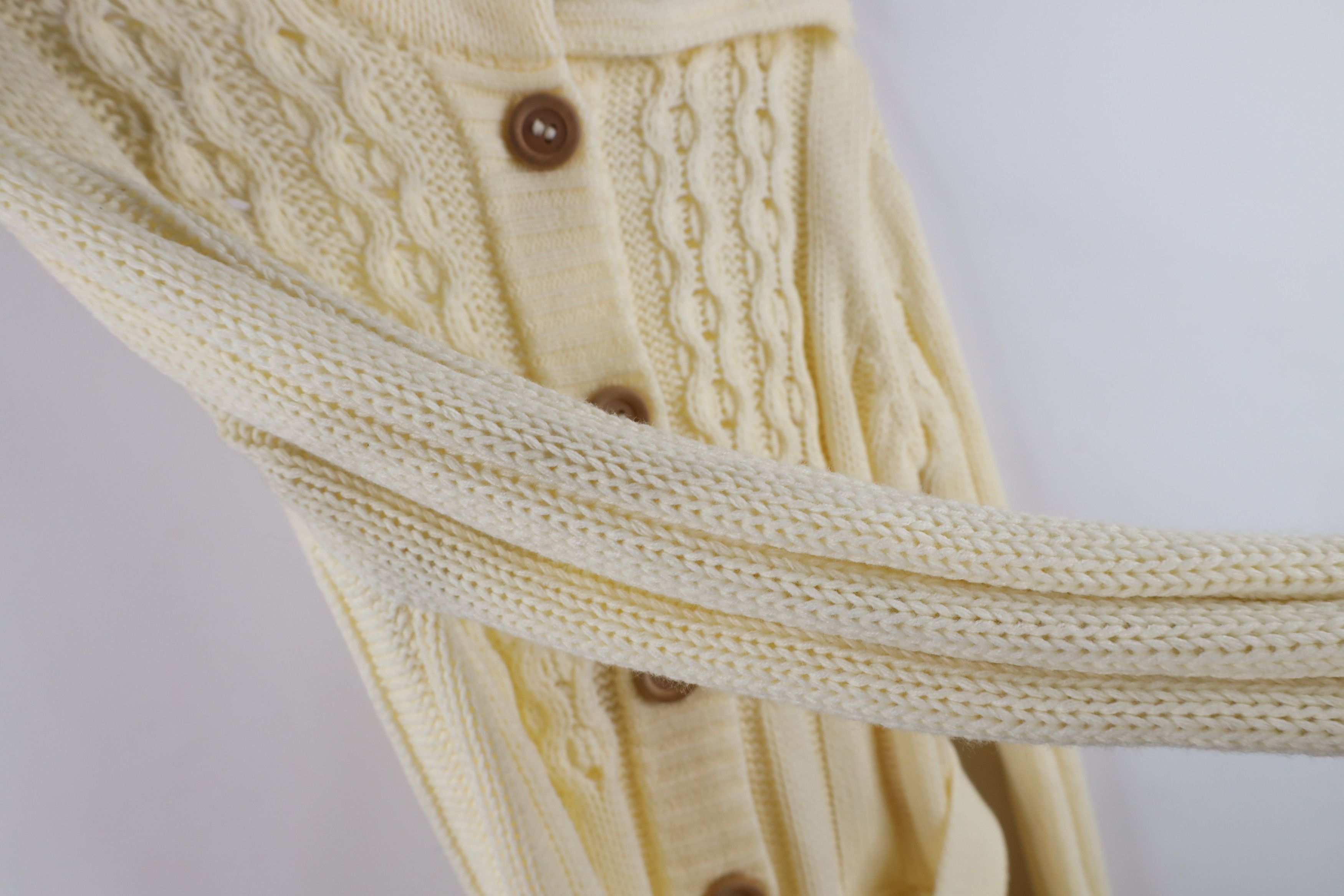 Vintage Deadstock Vintage 70s Cable Knit Fisherman Cardigan Sweater Size L / US 10 / IT 46 - 5 Thumbnail