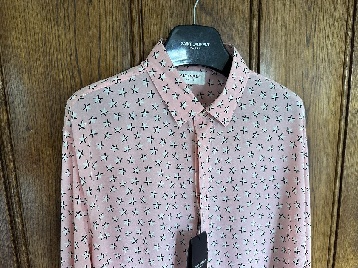 Saint Laurent Paris SS19 Saint Laurent star 💯% silk shirt 41 grail Size US L / EU 52-54 / 3 - 10 Thumbnail