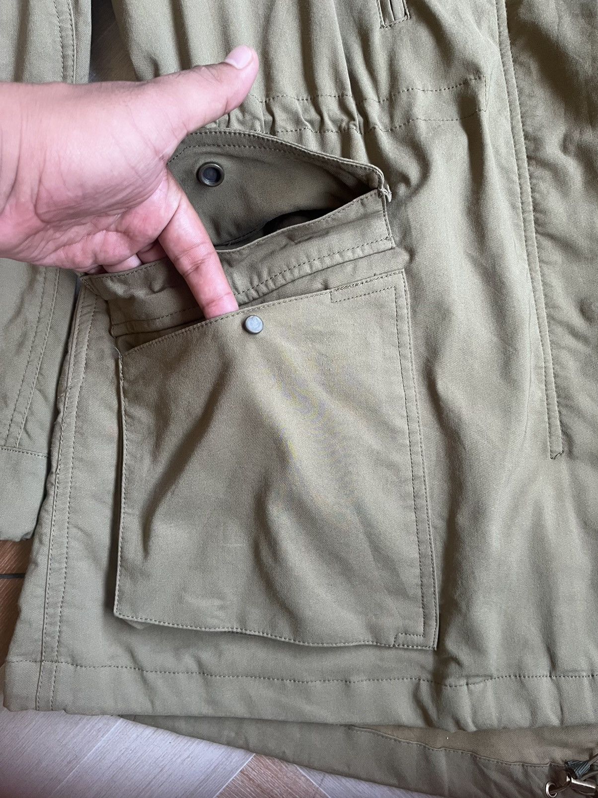 Sisley Sisley Italy Vintage Parka Multi Pocket Army Green Size XL / US 12-14 / IT 48-50 - 4 Thumbnail