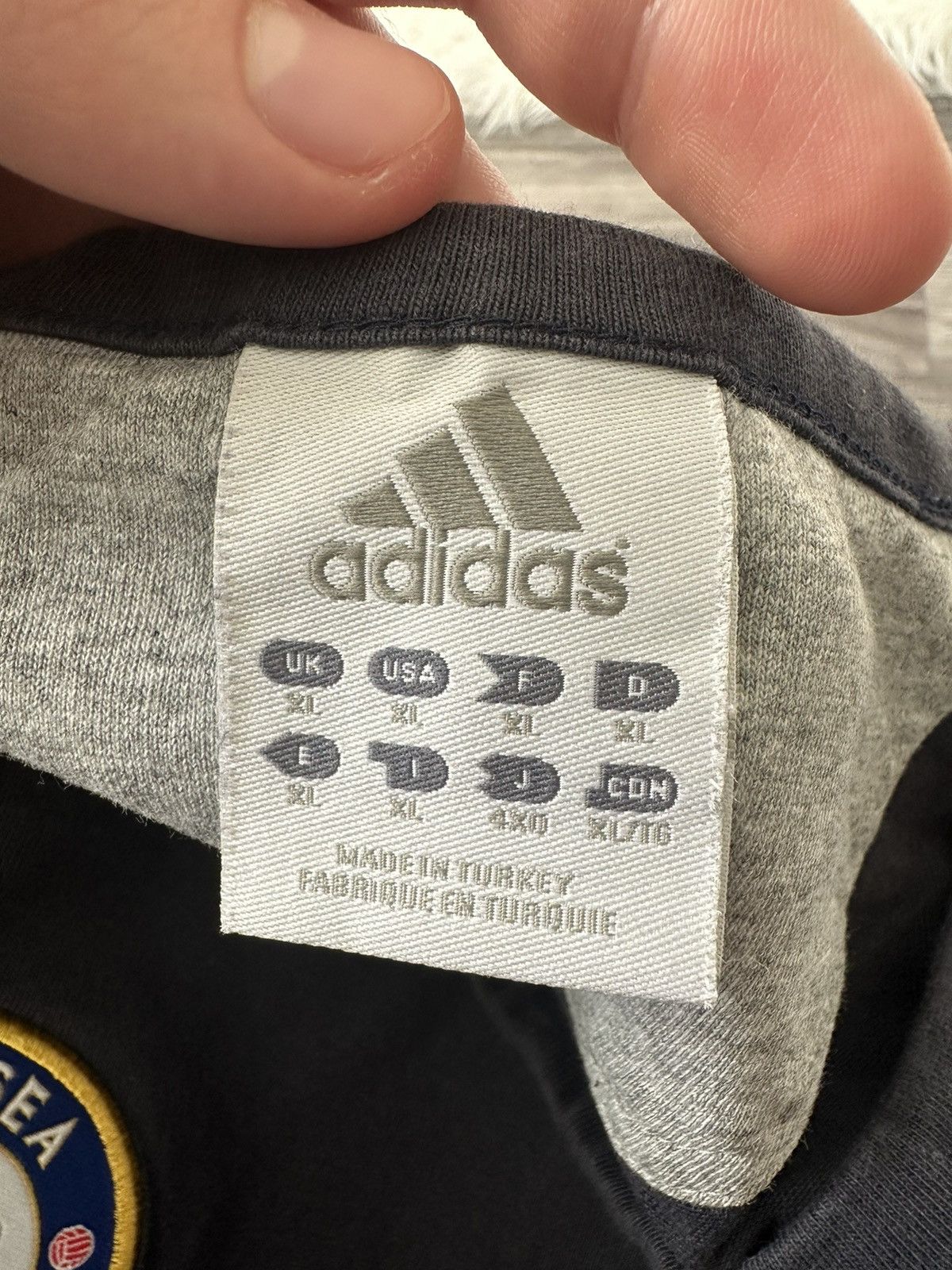 Adidas Adidas Chelsea 2006 Vintage Training Shirt hype blockcore Size US XL / EU 56 / 4 - 3 Thumbnail