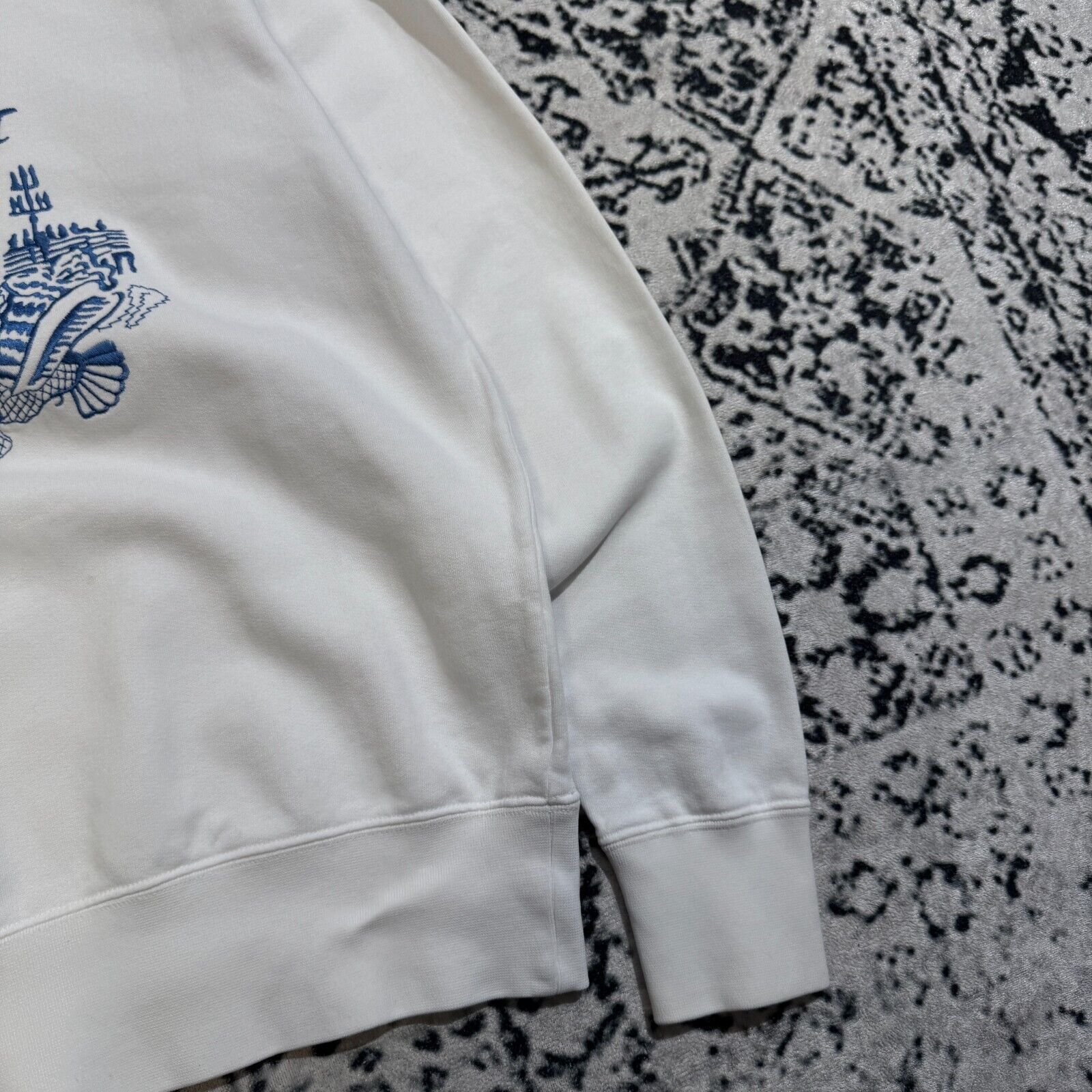 Vintage Vintage Wood White Cotton Crewneck Size S 90s Art Archive Size US S / EU 44-46 / 1 - 5 Thumbnail