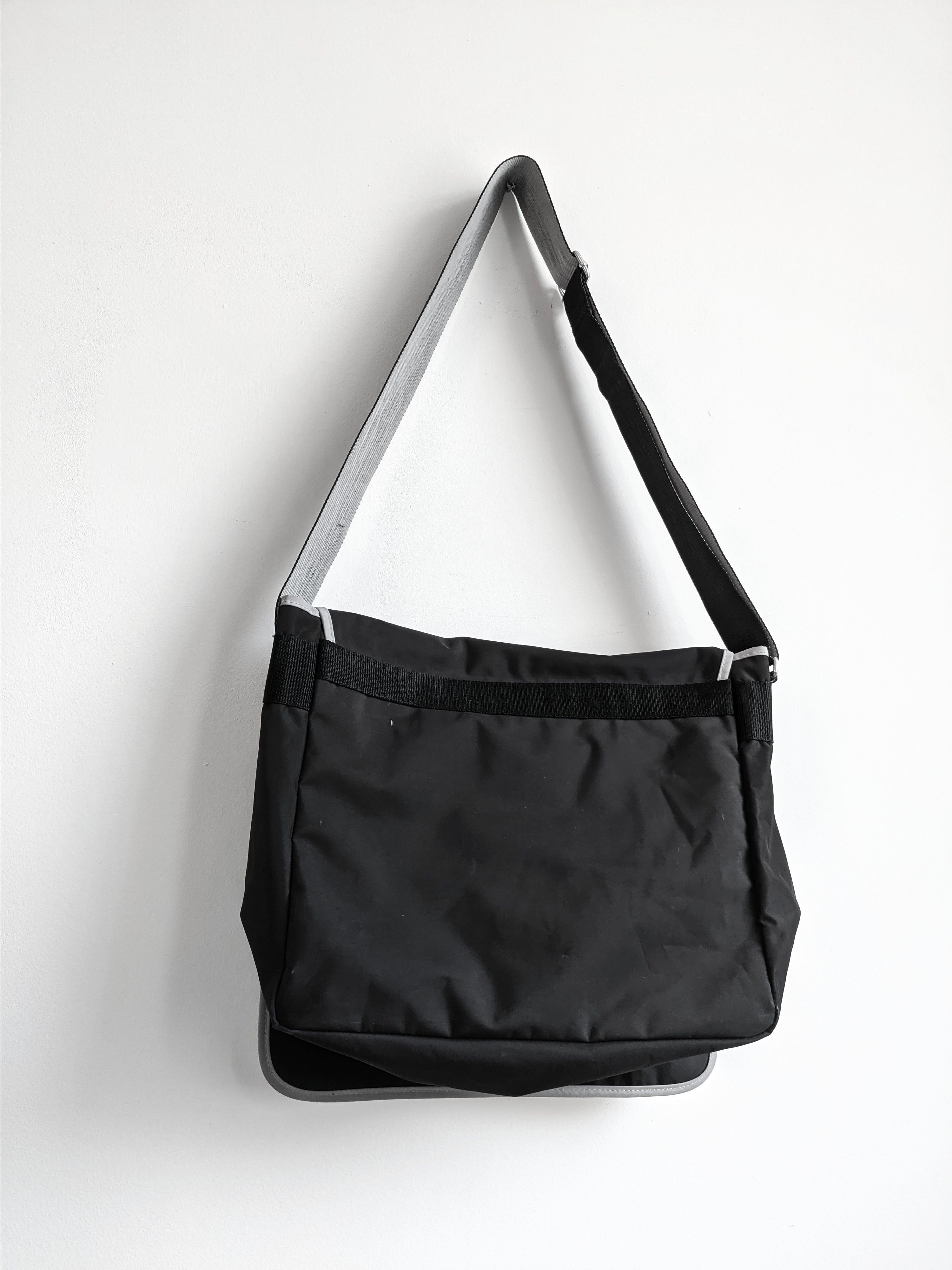Kangol Kangol shoulder bag black y2k Size ONE SIZE - 6 Thumbnail