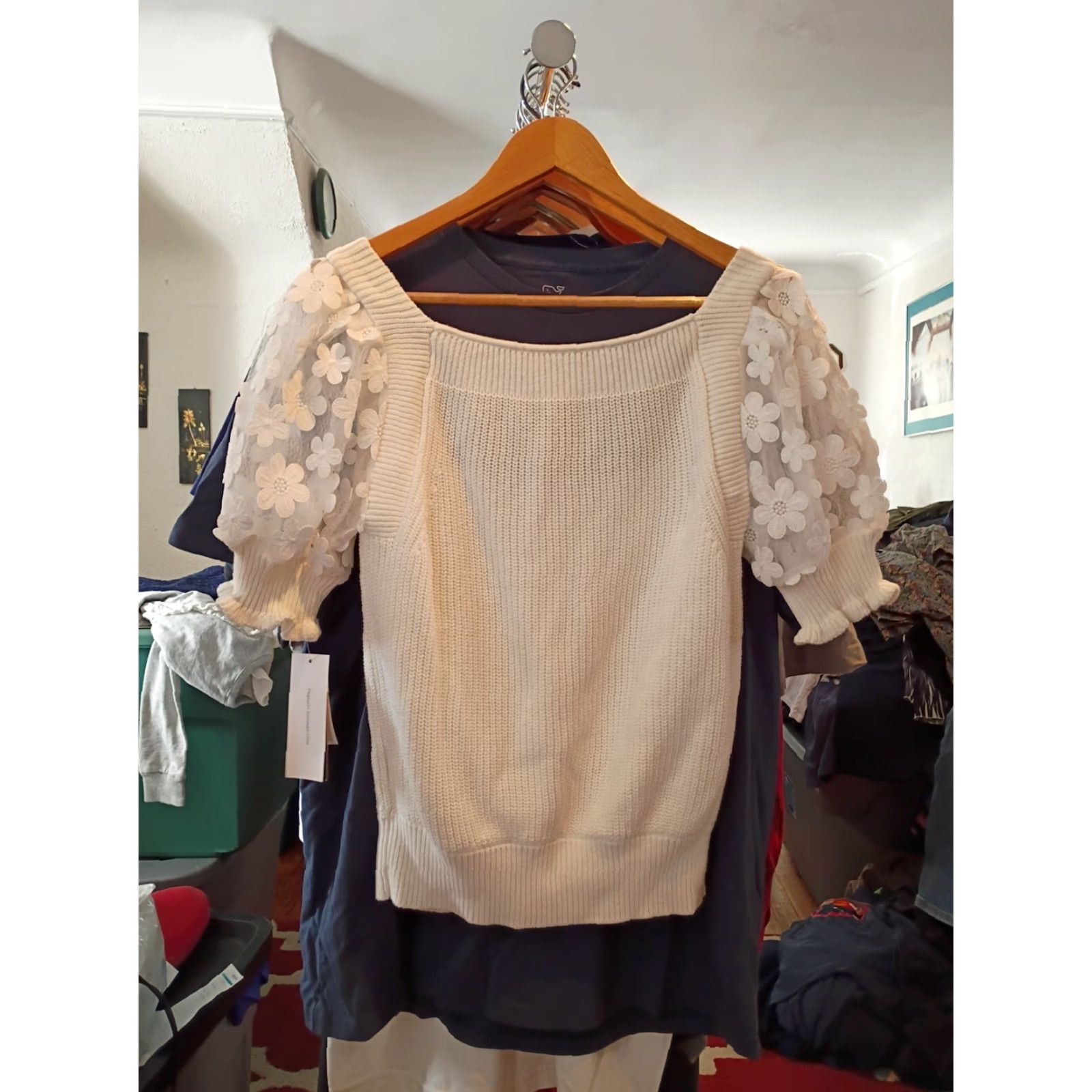French Connection French Connection Ladies Floral White Top Lace Sleeves NWT Size L Size L / US 10 / IT 46 - 5 Thumbnail