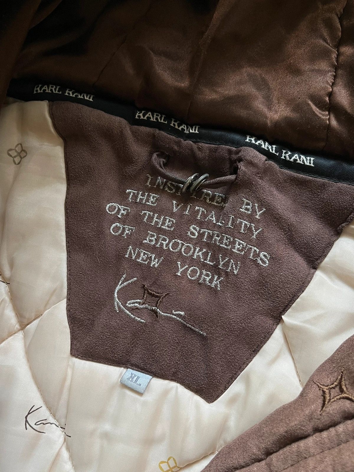 Karl Kani Karl Kani Vintage Hip-Hop Puffer Jacket Velour Monograms Size US XL / EU 56 / 4 - 12 Thumbnail