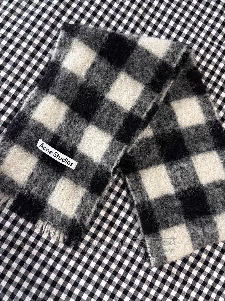 Acne Studios Acne Studios Scarf Size ONE SIZE - 1 Thumbnail