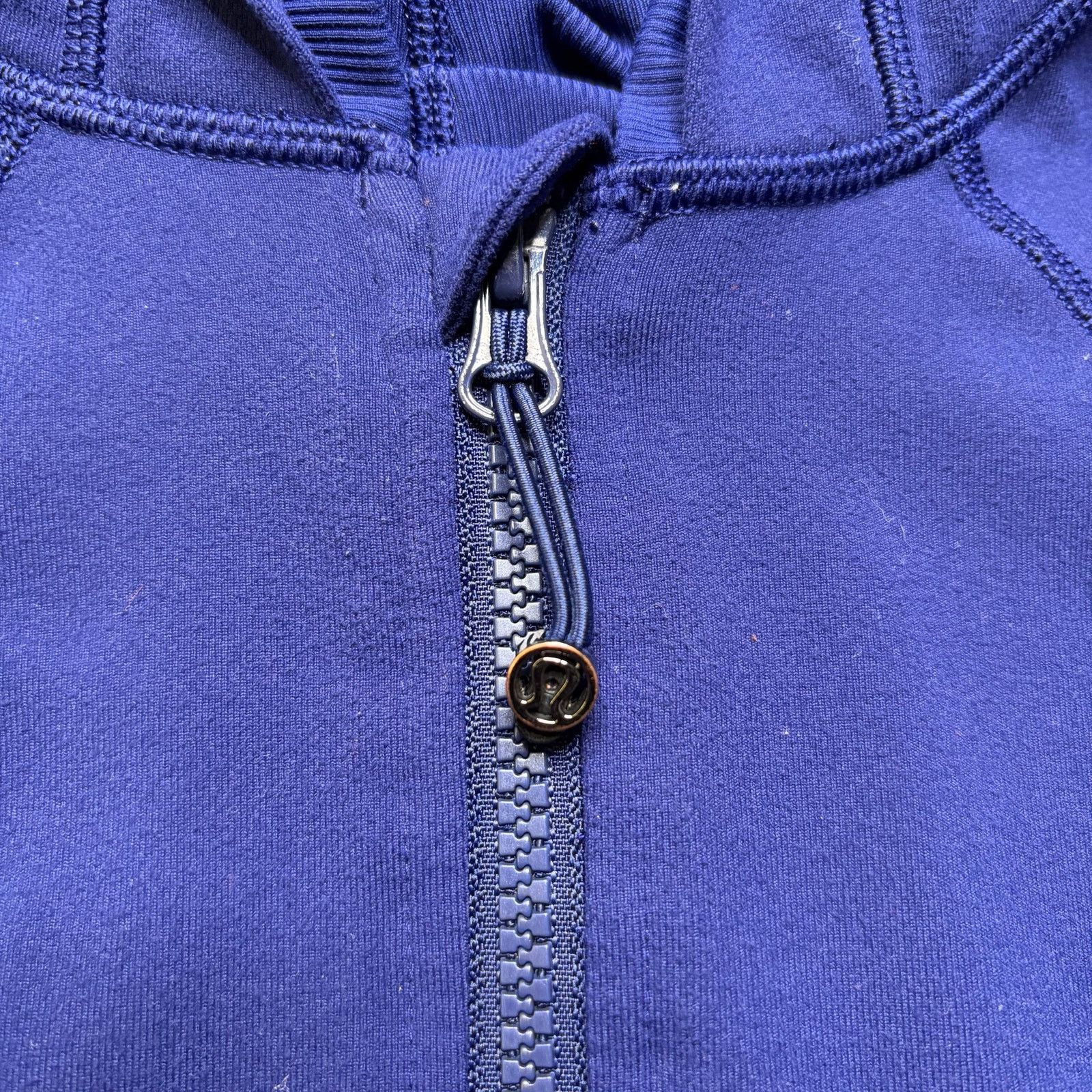 Lululemon Lululemon Womens Hooded Jacket Size 6 Blue Full Zip Walking Size M / US 6-8 / IT 42-44 - 3 Thumbnail