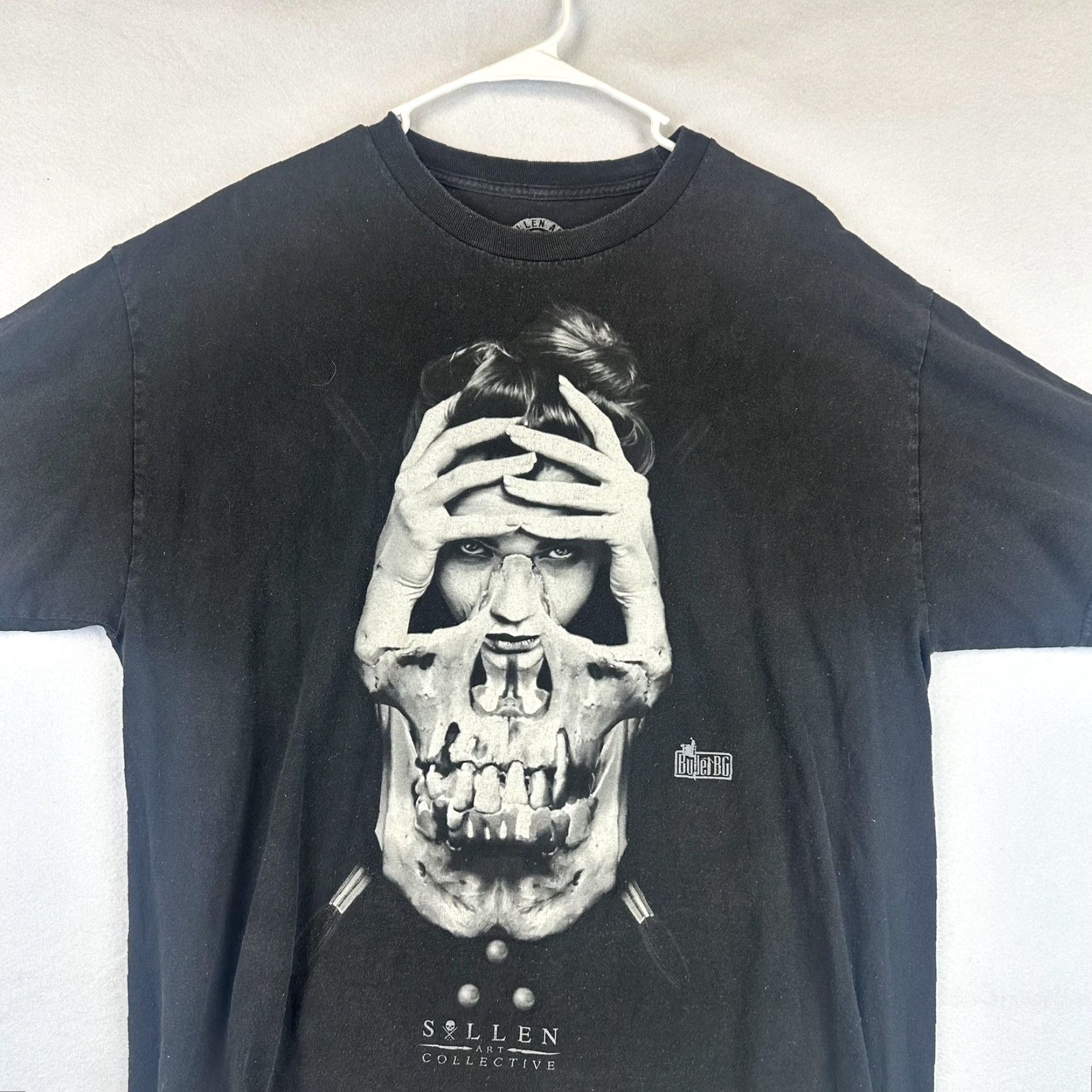 Vintage Sullen Art Collective Shirt Mens XL Skull Graphic Tattoo Artist Series ButlerBG Black Crew Neck Short Sleeve Graphic Print 90s Gothic Mens Size US XL / EU 56 / 4 - 3 Thumbnail