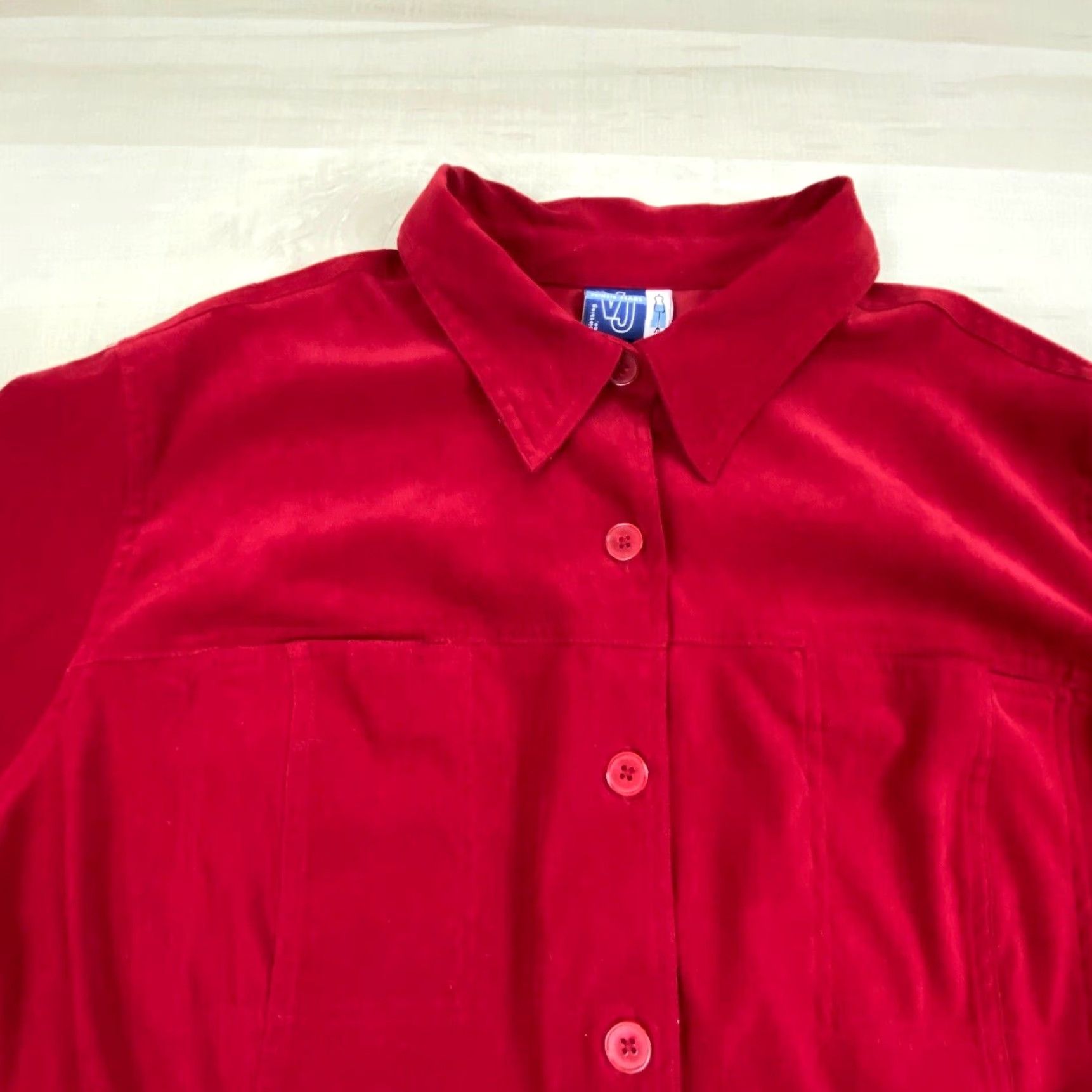 Velvet Venezia Jeans Womens Red Velour Button Up Shirt 26 Plus Long Sleeve Loose Fit Polyester Size 4XL / US 24-26 - 2 Thumbnail